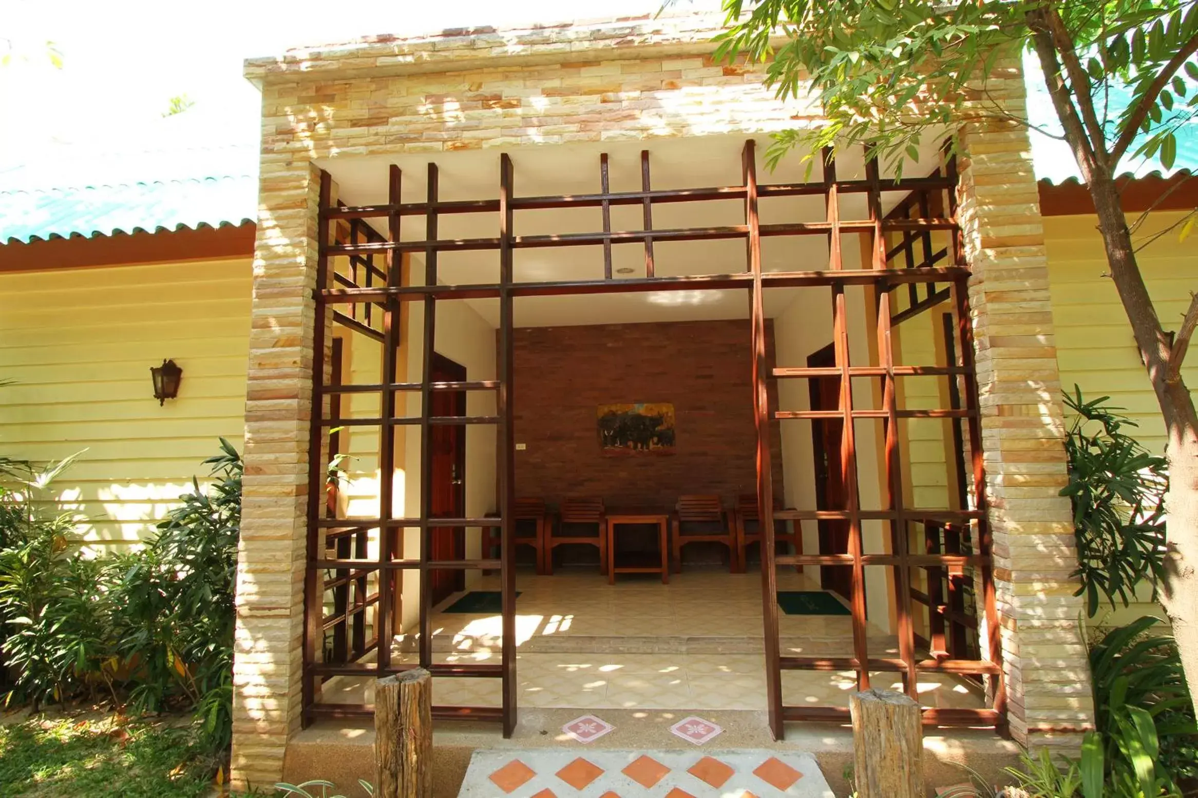 Facade/entrance in The Green Beach Resort