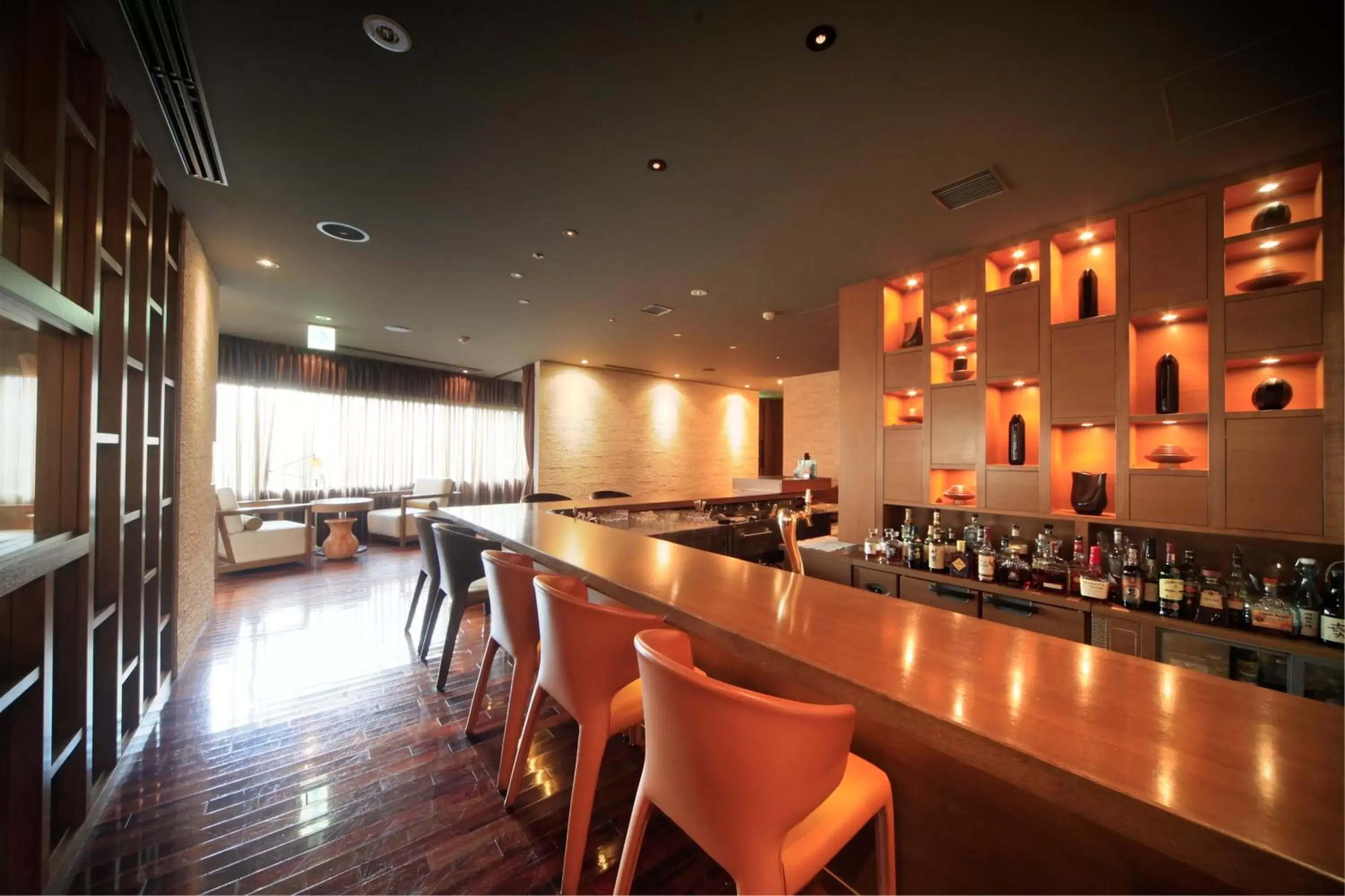 Lounge or bar in Hotel Sunroute Plaza Shinjuku