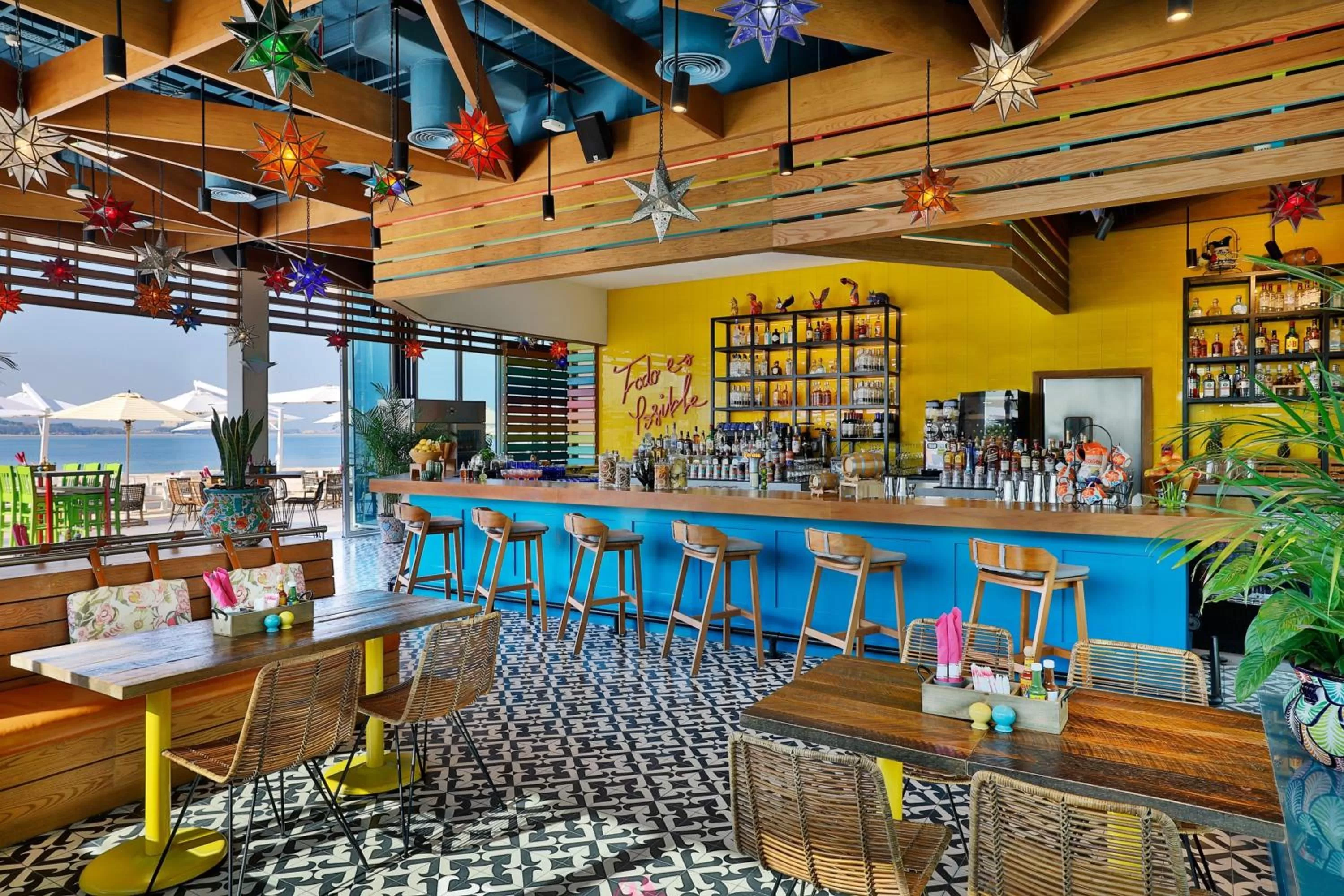 Beach in Marriott Resort Palm Jumeirah, Dubai