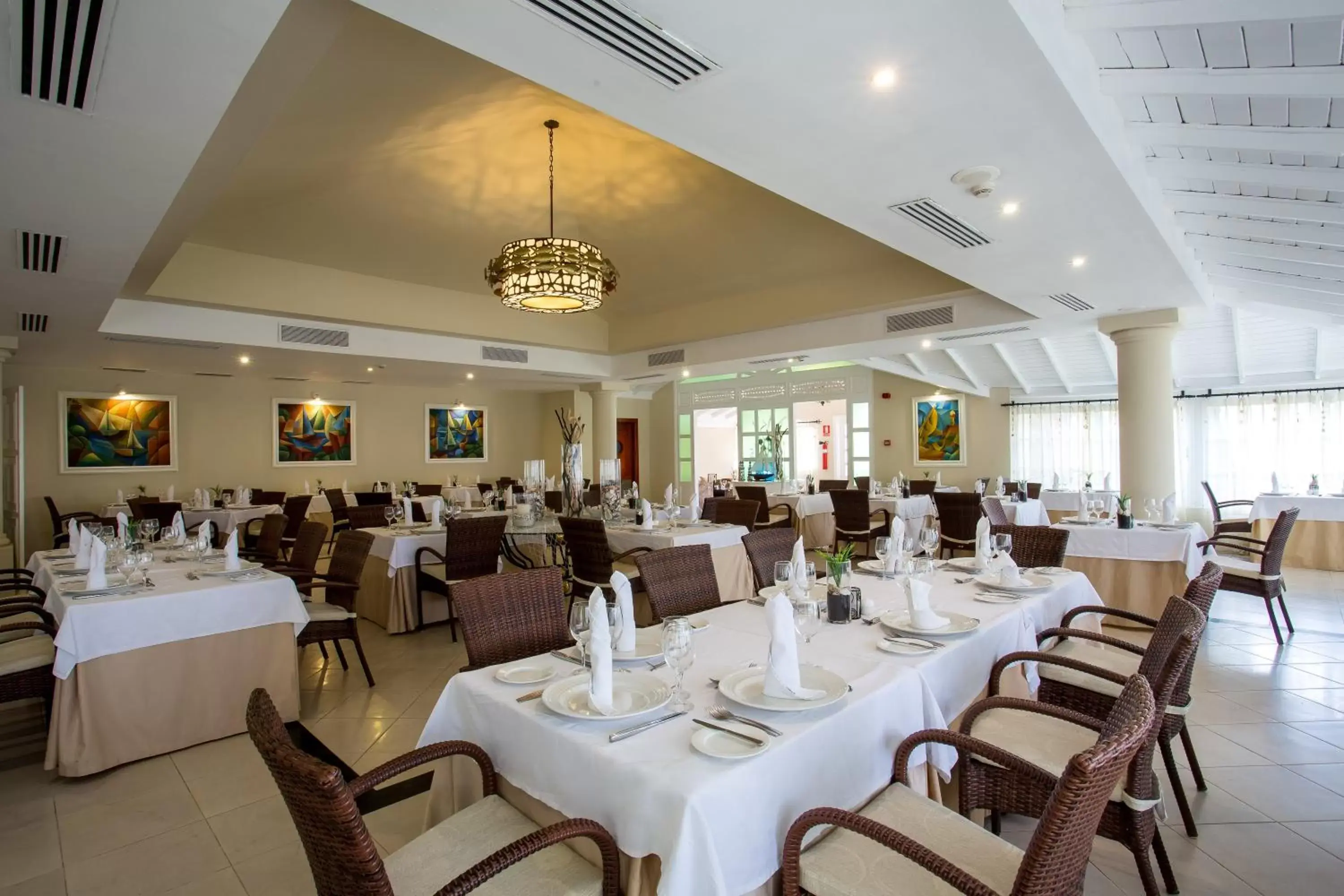 Restaurant/places to eat in Bahia Principe Grand El Portillo - All Inclusive