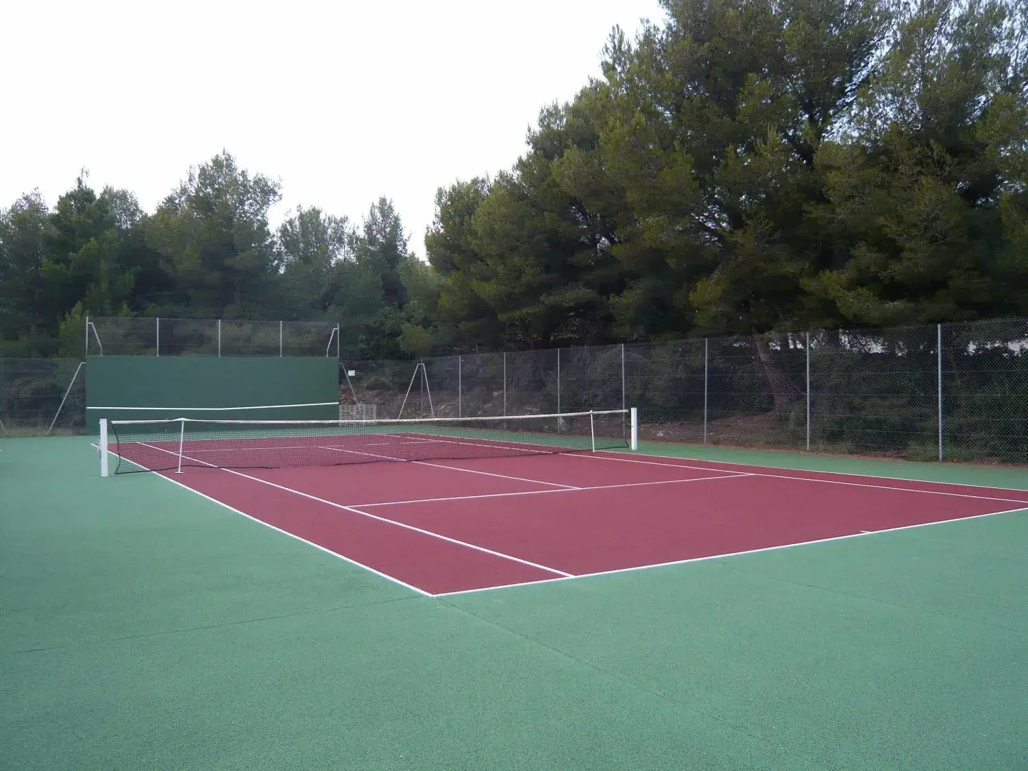 Tennis court, Tennis/Squash in Hotel SPA Plage St Jean