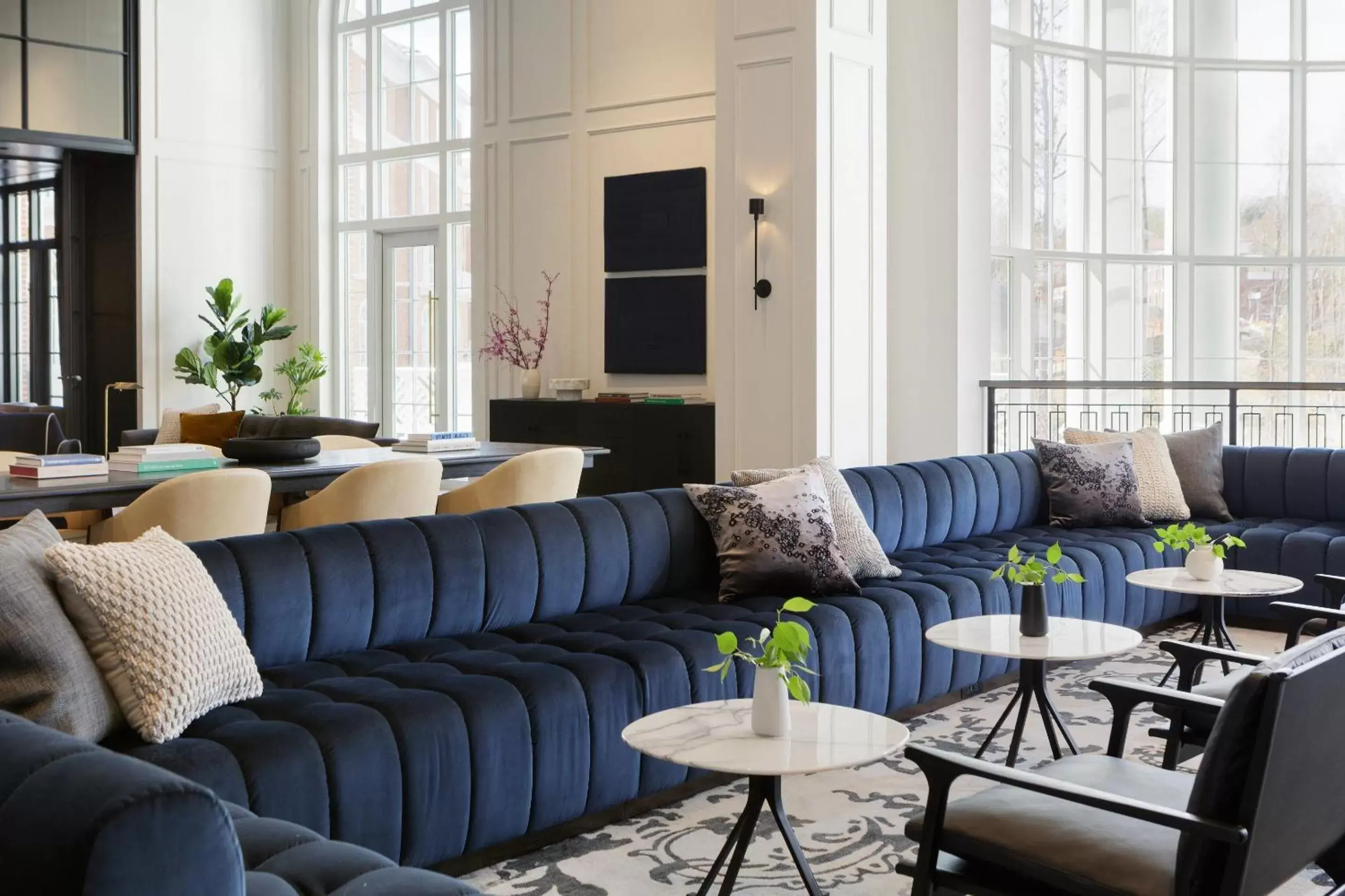 Property building in Kimpton - The Forum Hotel by IHG Property building in Kimpton - The Forum Hotel by IHG