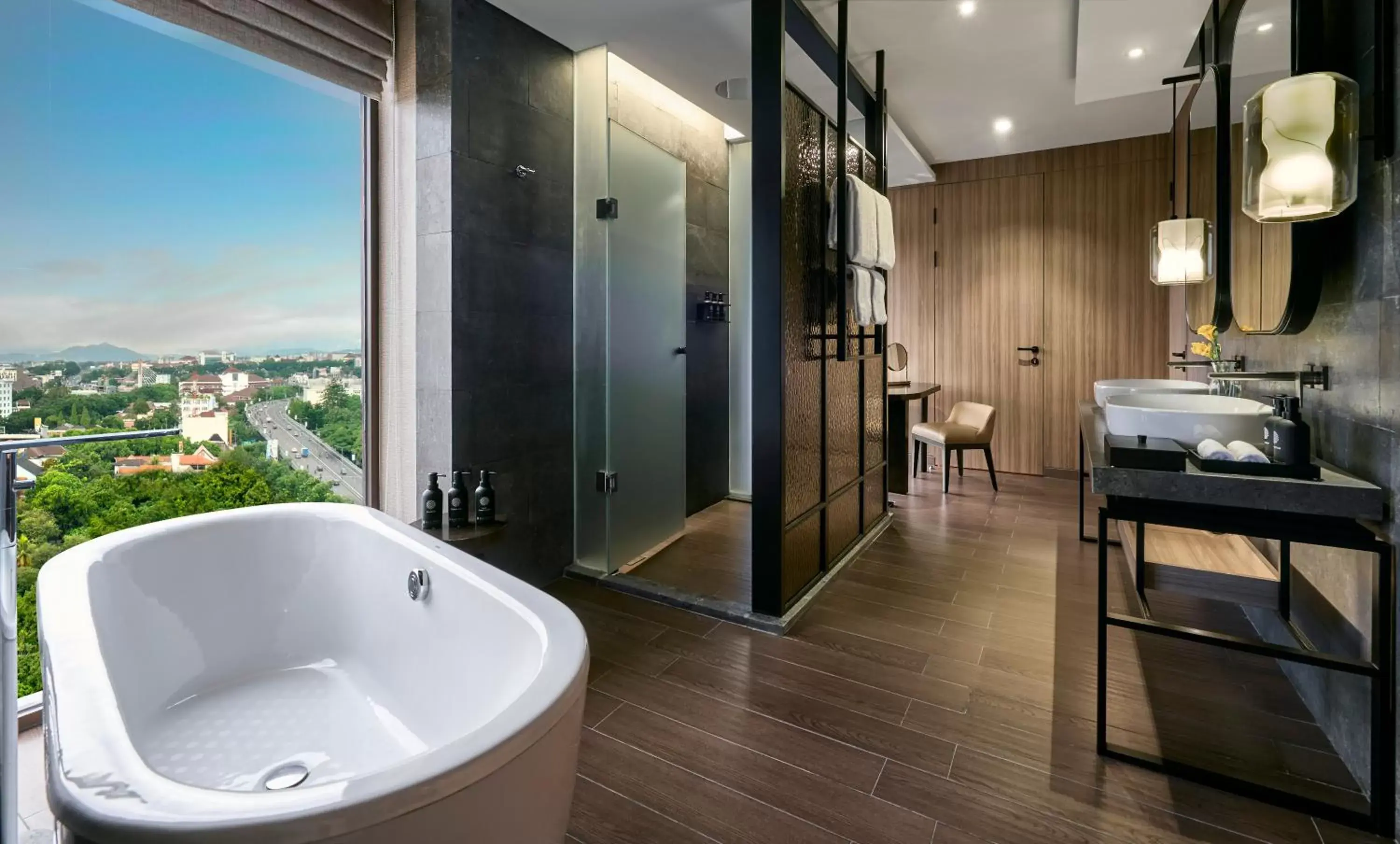 Bath, Bathroom in Pullman Bandung Grand Central