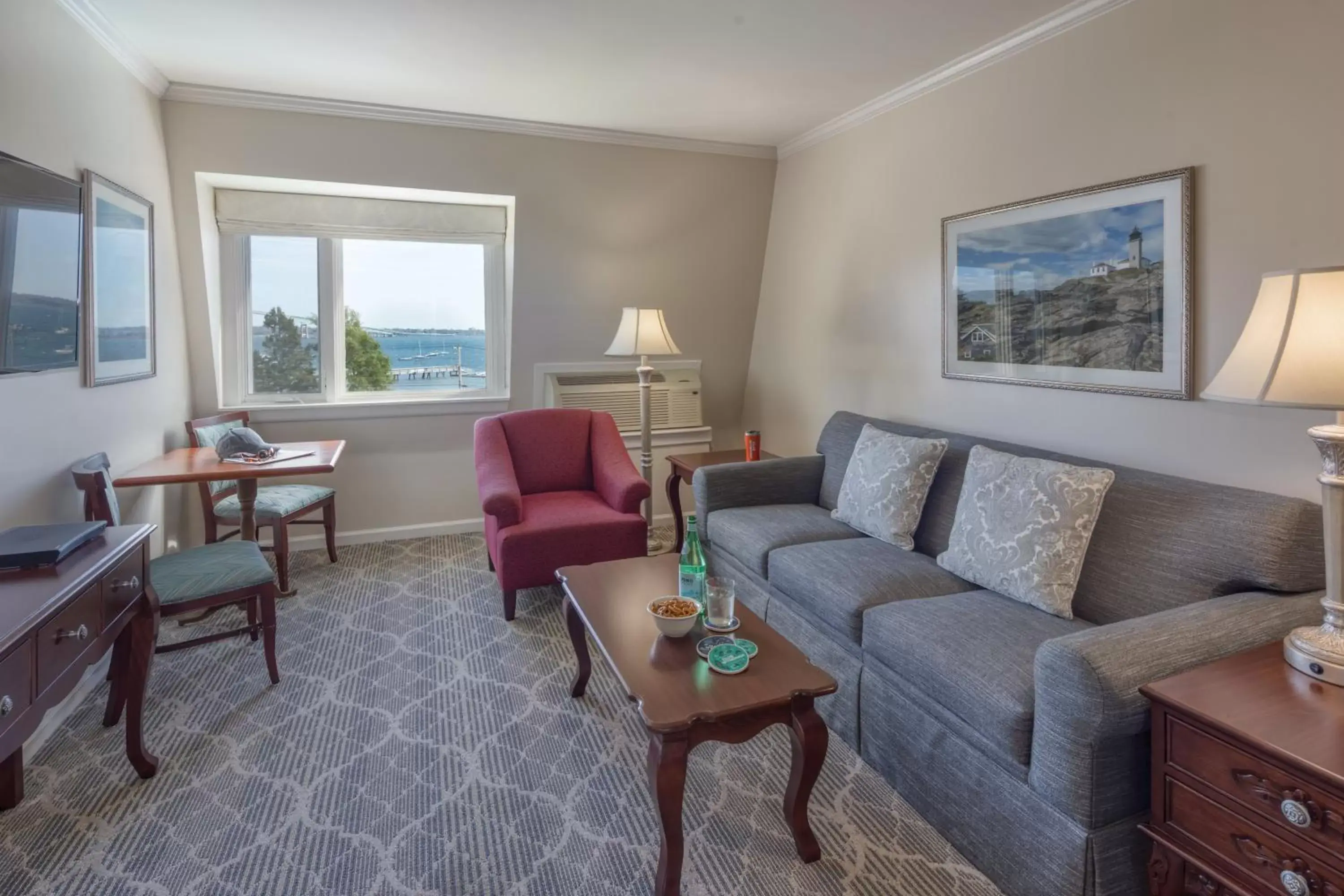 Living room, Seating Area in Club Wyndham Bay Voyage Inn