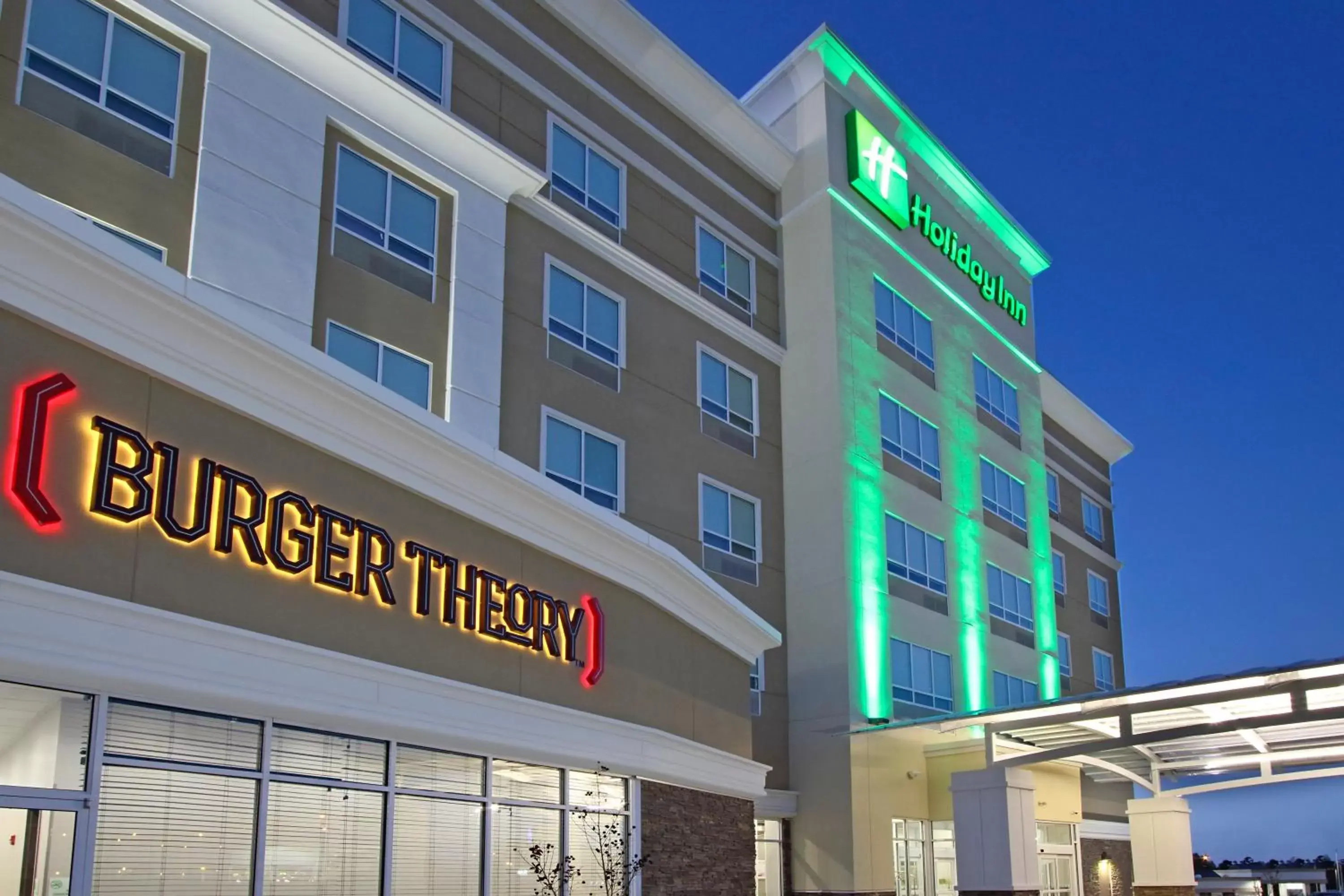 Property Building in Holiday Inn Hattiesburg - North, an IHG Hotel