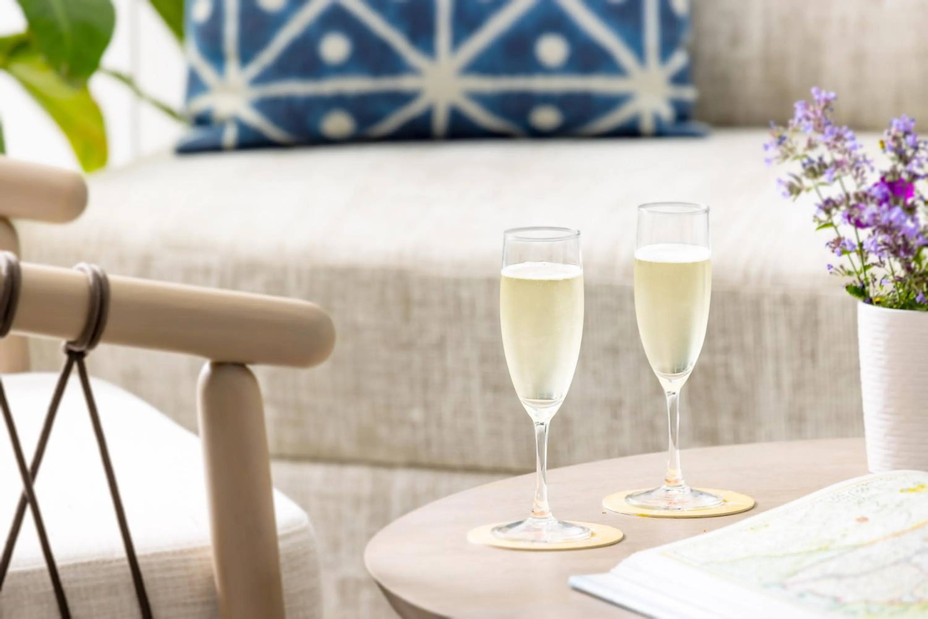 Drinks in The Pell, Part of JdV by Hyatt