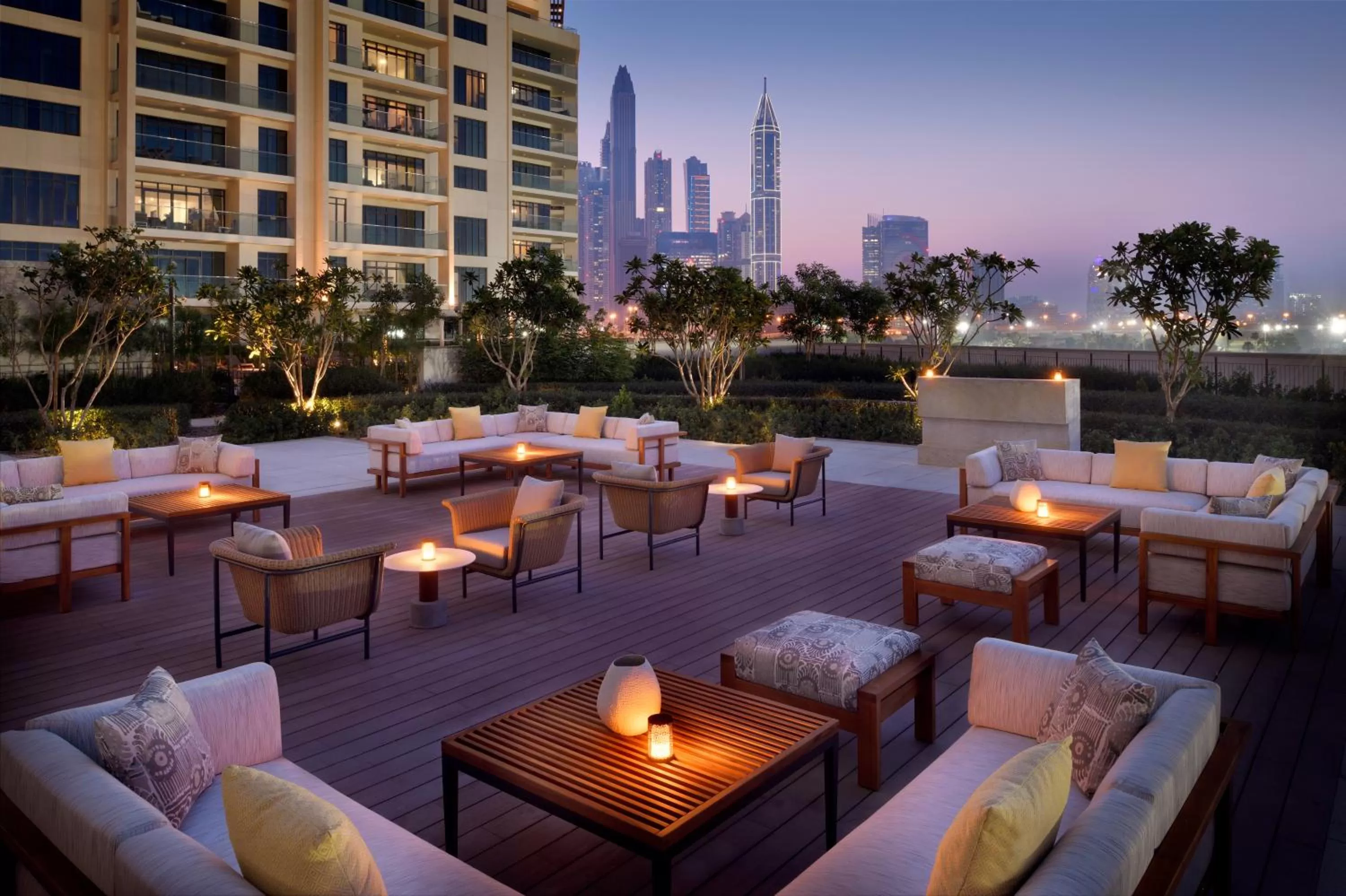 Lounge or bar in Vida Emirates Hills