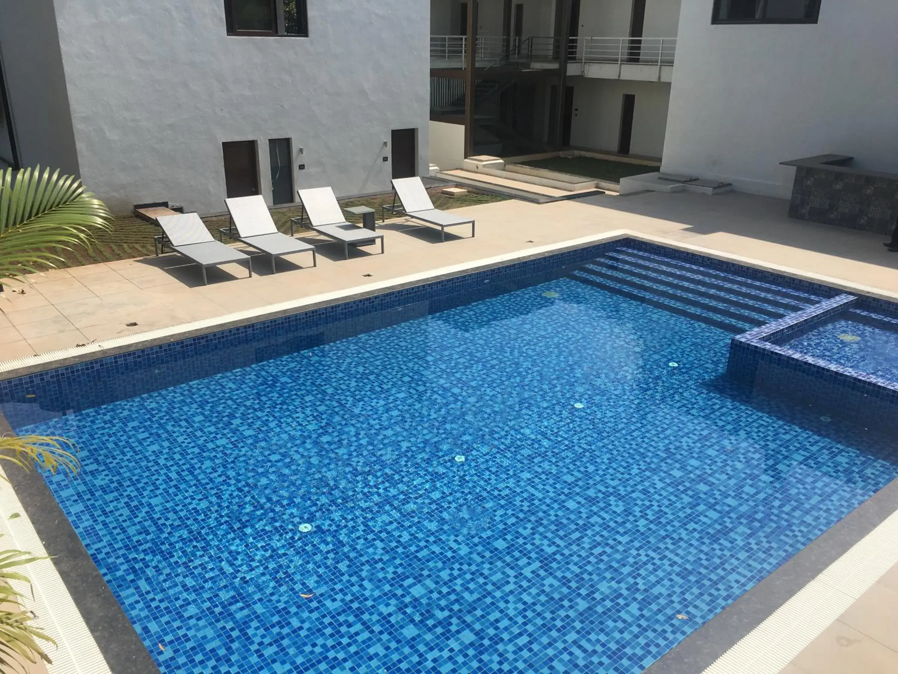 Bird's eye view, Swimming Pool in The Ivy Anjuna