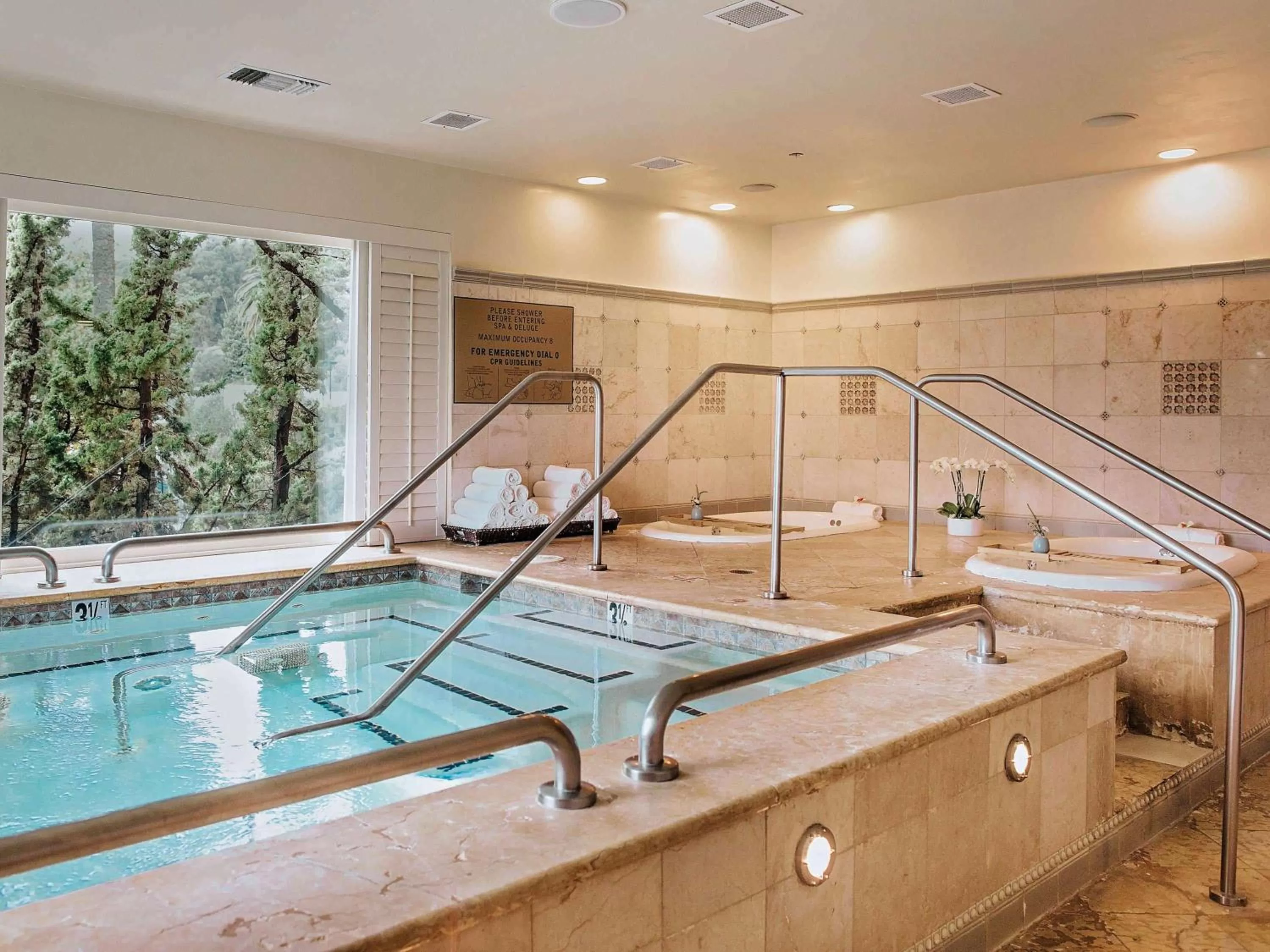 Spa and wellness centre/facilities in Claremont Resort & Club