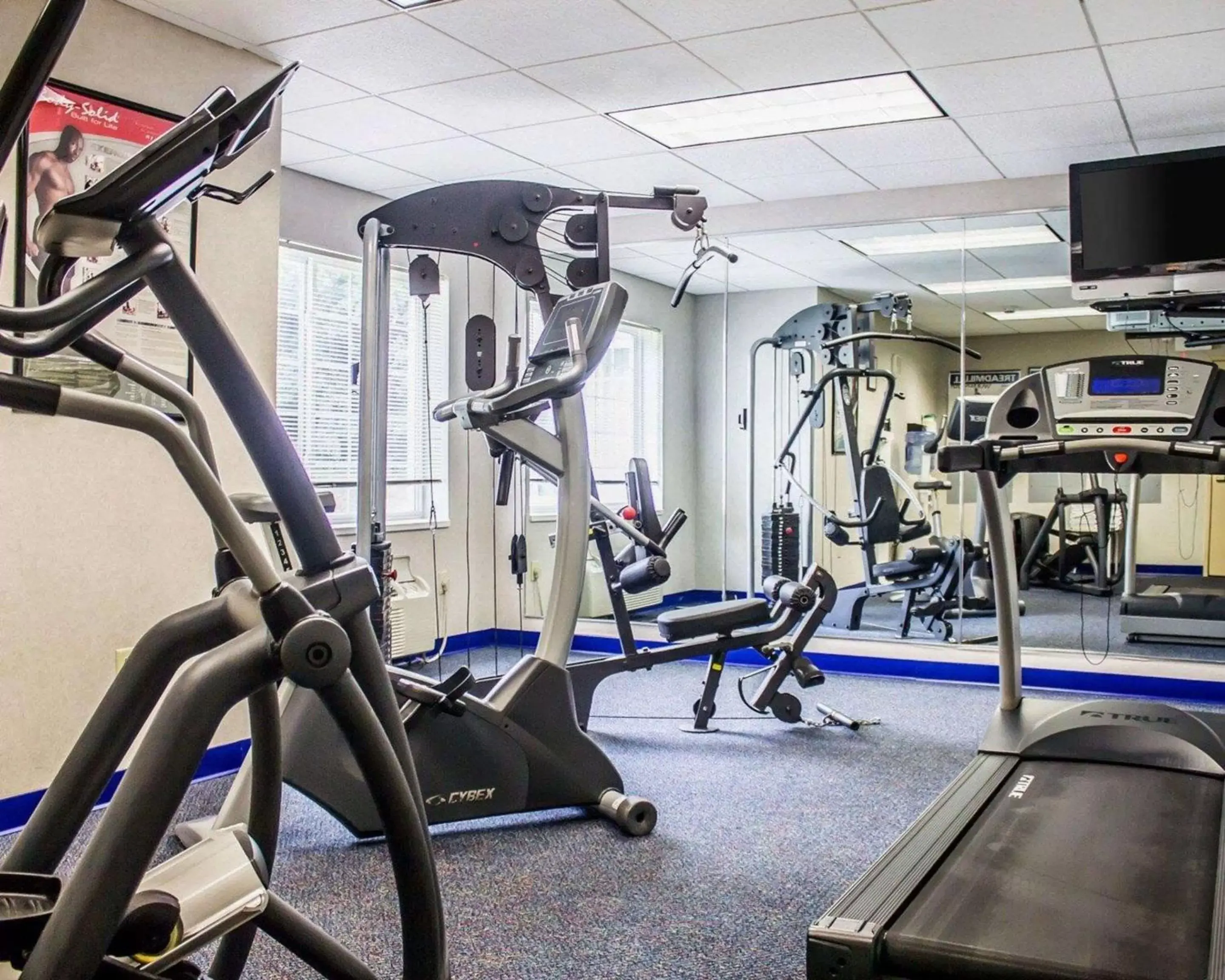 Activities, Fitness Center/Facilities in Comfort Inn & Suites