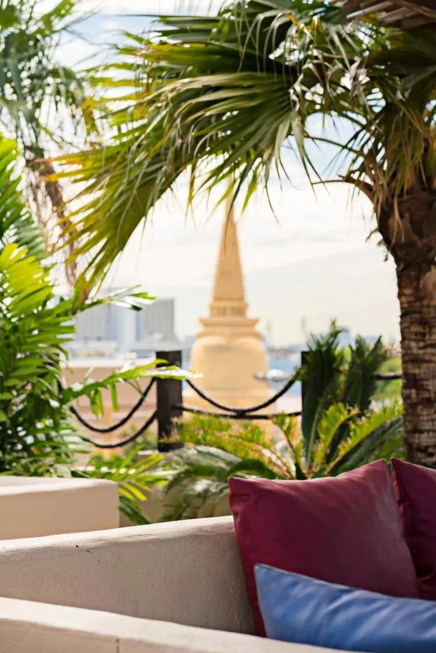Balcony/Terrace in Dewan Bangkok - SHA Certified