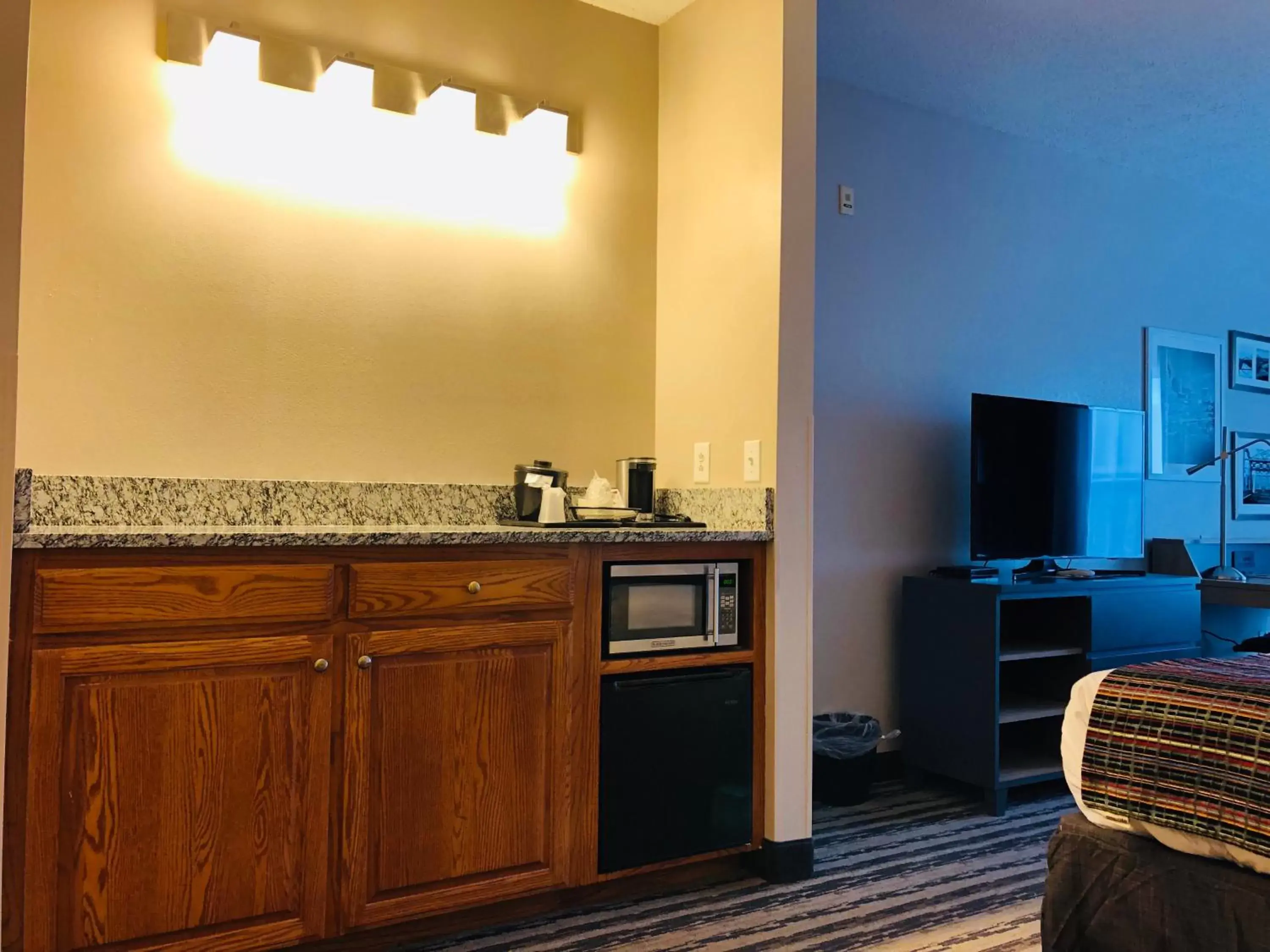 TV/Entertainment Center in Country Inn & Suites by Radisson, Nashville Airport East, TN