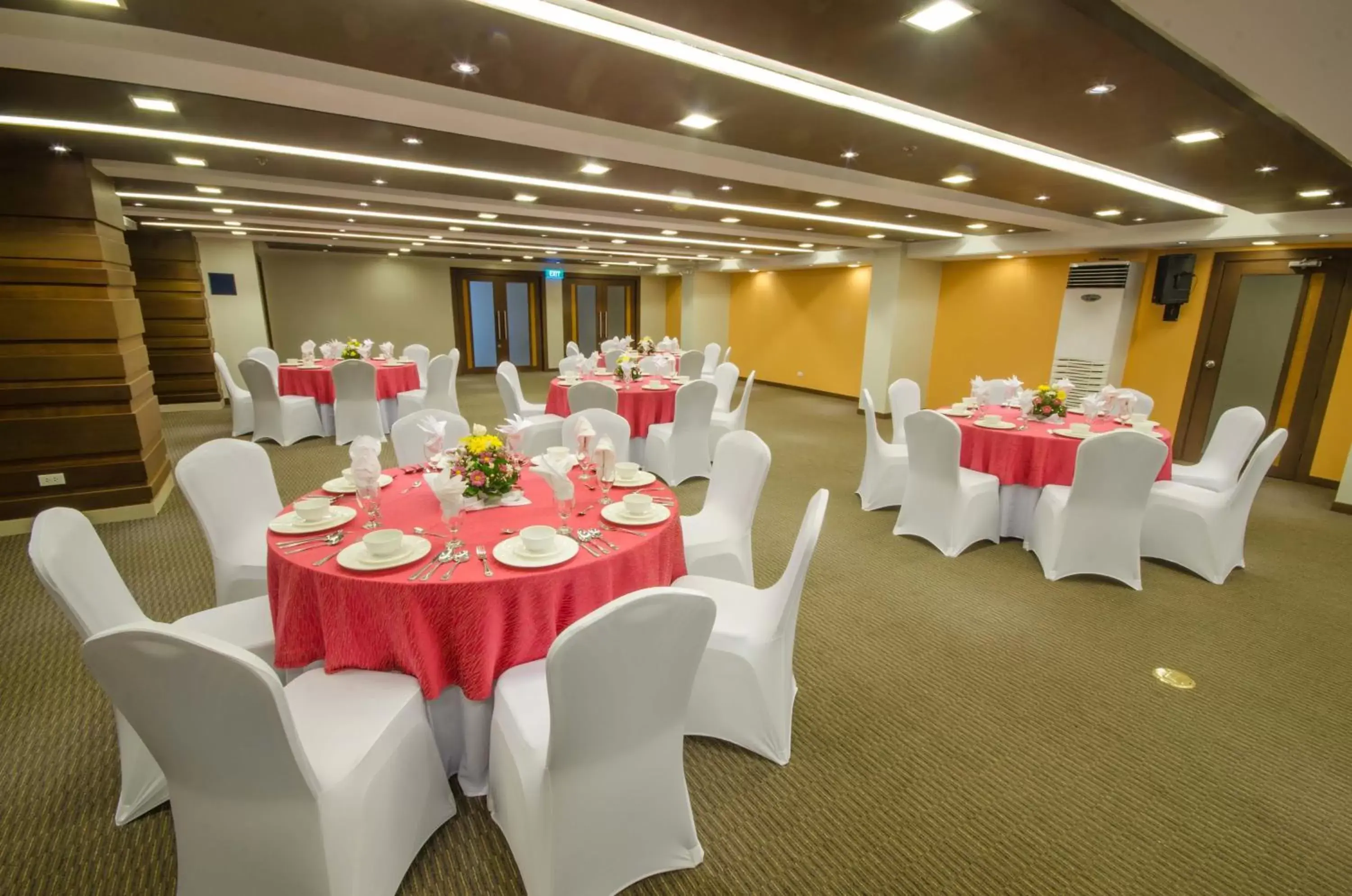 Banquet/Function facilities, Banquet Facilities in Fersal Hotel - Puerto Princesa