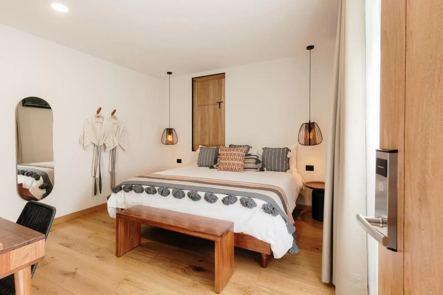 Photo of the whole room, Bed in Majagua Hotel Boutique -Adults Only