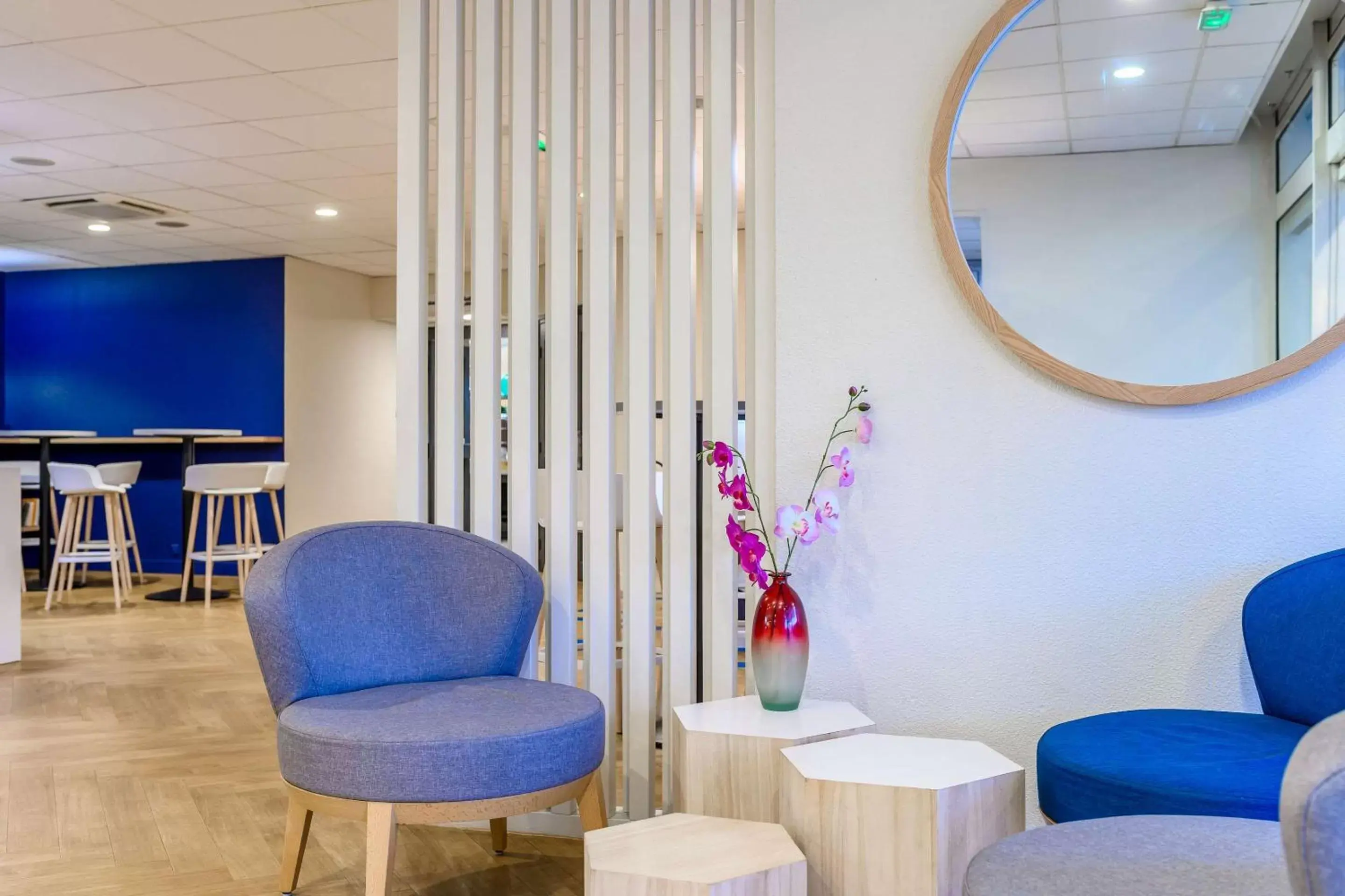 Lobby or reception, Seating Area in Comfort Hotel Paris Porte d'Ivry