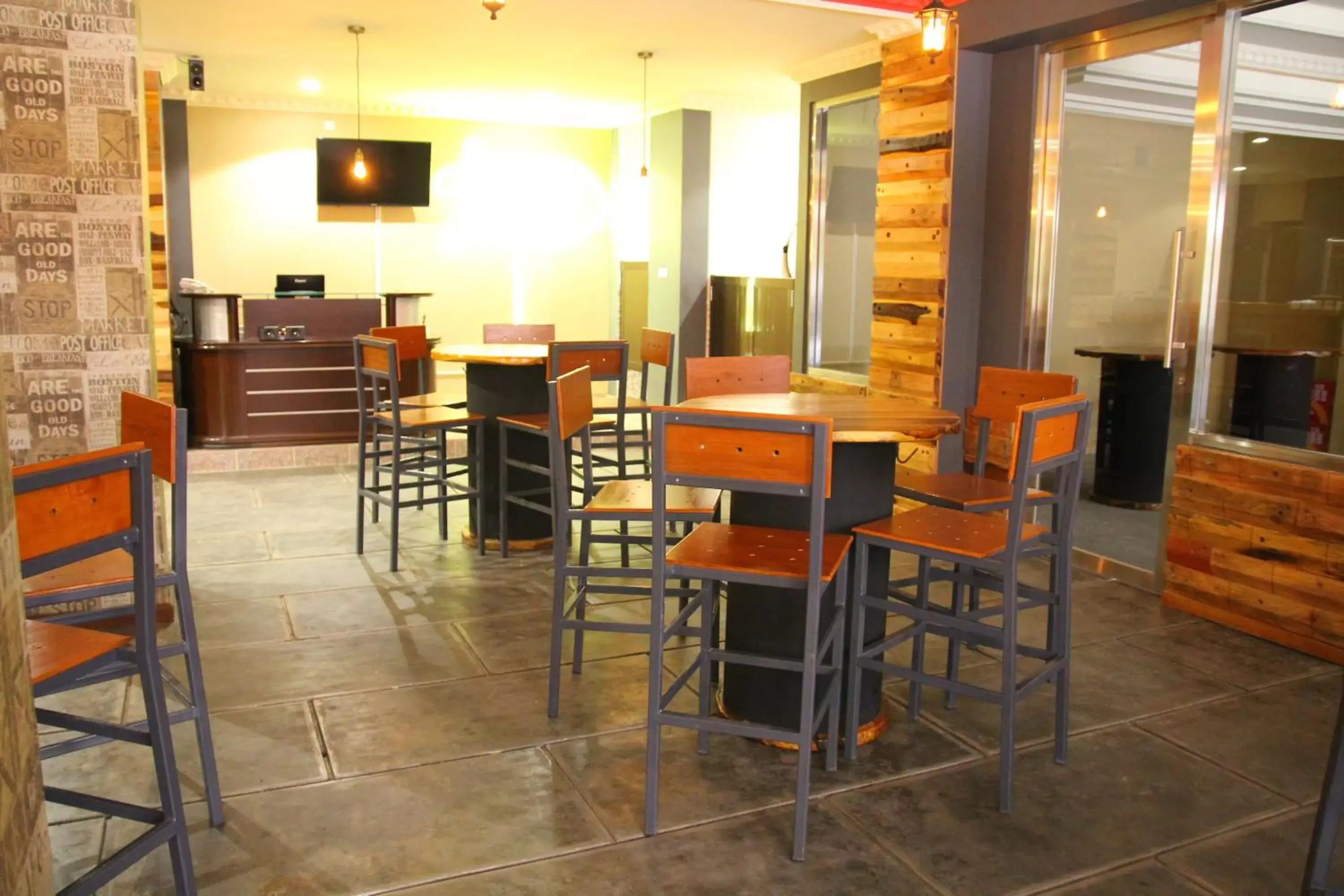 Property building, Lounge/Bar in RedDoorz Plus near Soekarno Hatta Airport 2