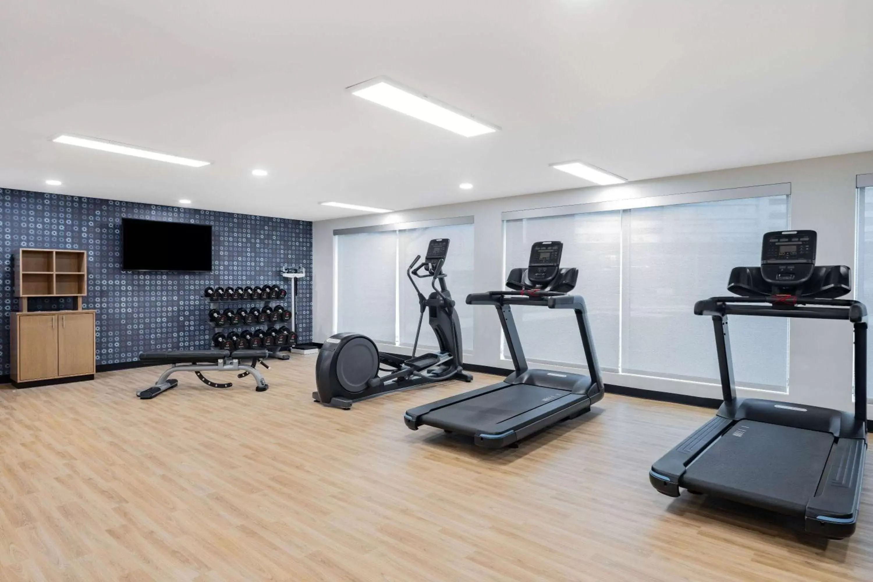 Fitness centre/facilities, Fitness Center/Facilities in La Quinta by Wyndham Chicago O'Hare Airport