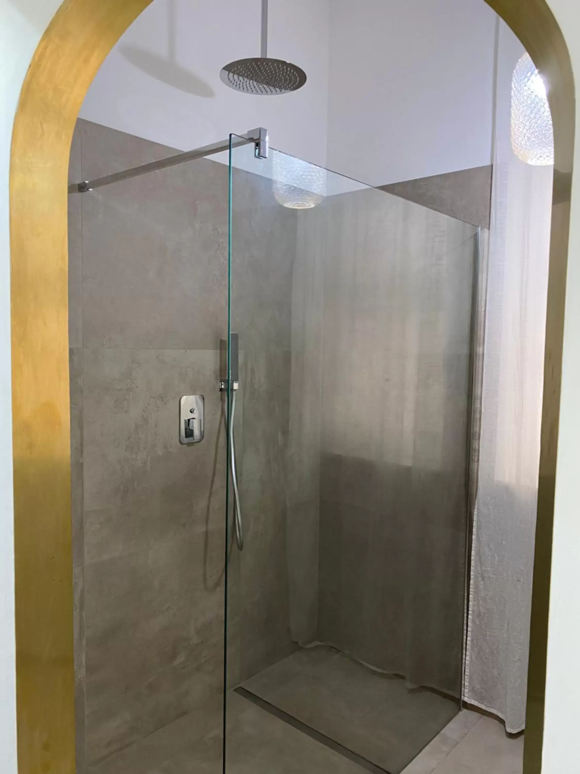 Shower, Bathroom in Il Giardino d'Ulisse