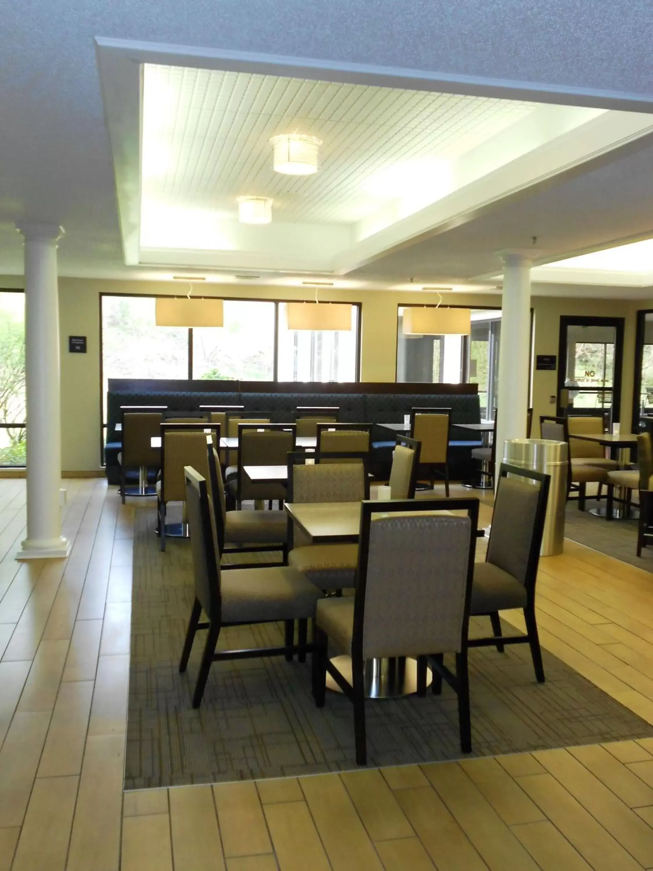 Breakfast, Restaurant/Places to Eat in Hampton Inn Selinsgrove/Shamokin Dam