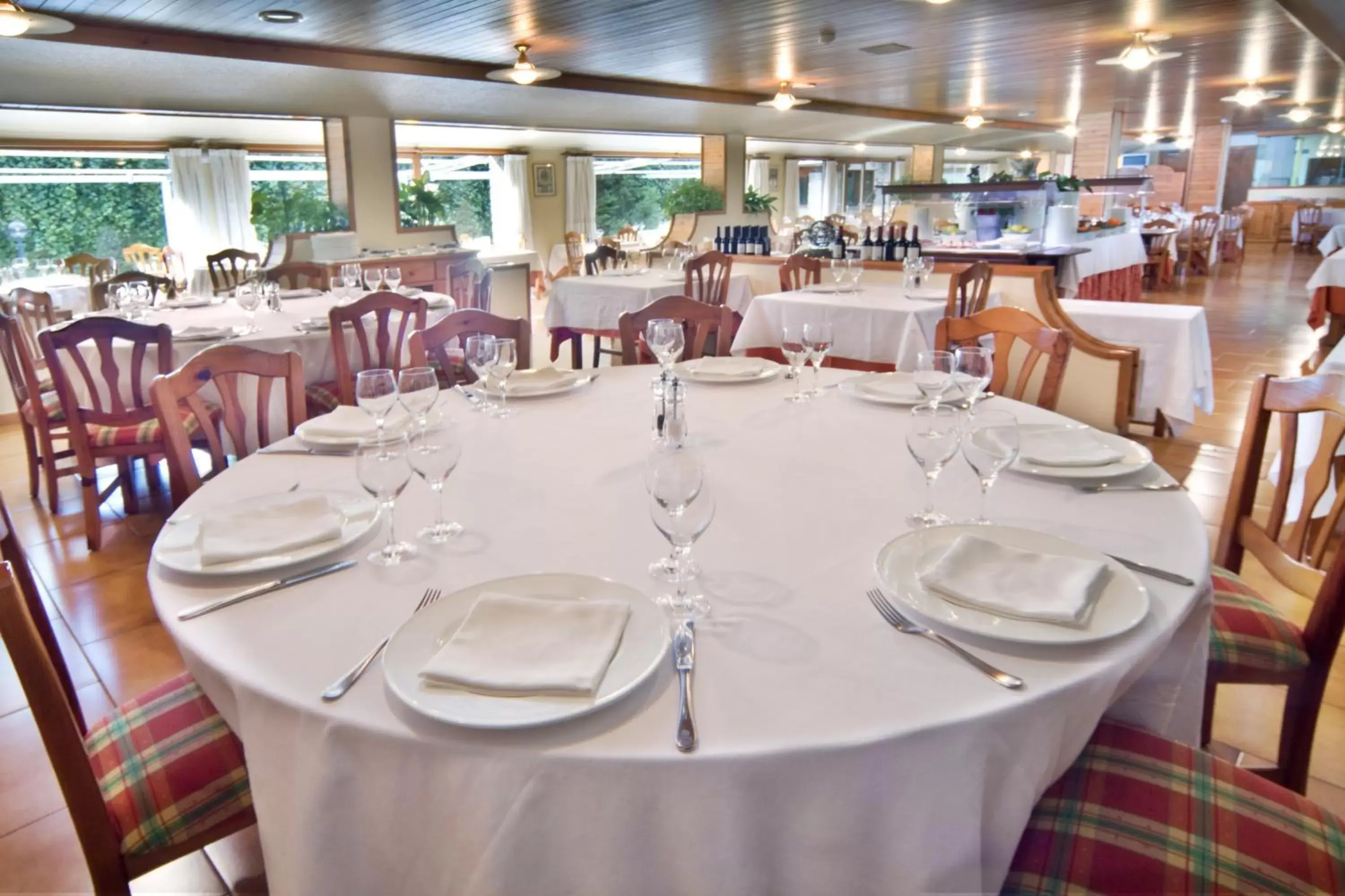 Restaurant/places to eat in Rutllan & Spa Restaurant/places to eat in Rutllan & Spa