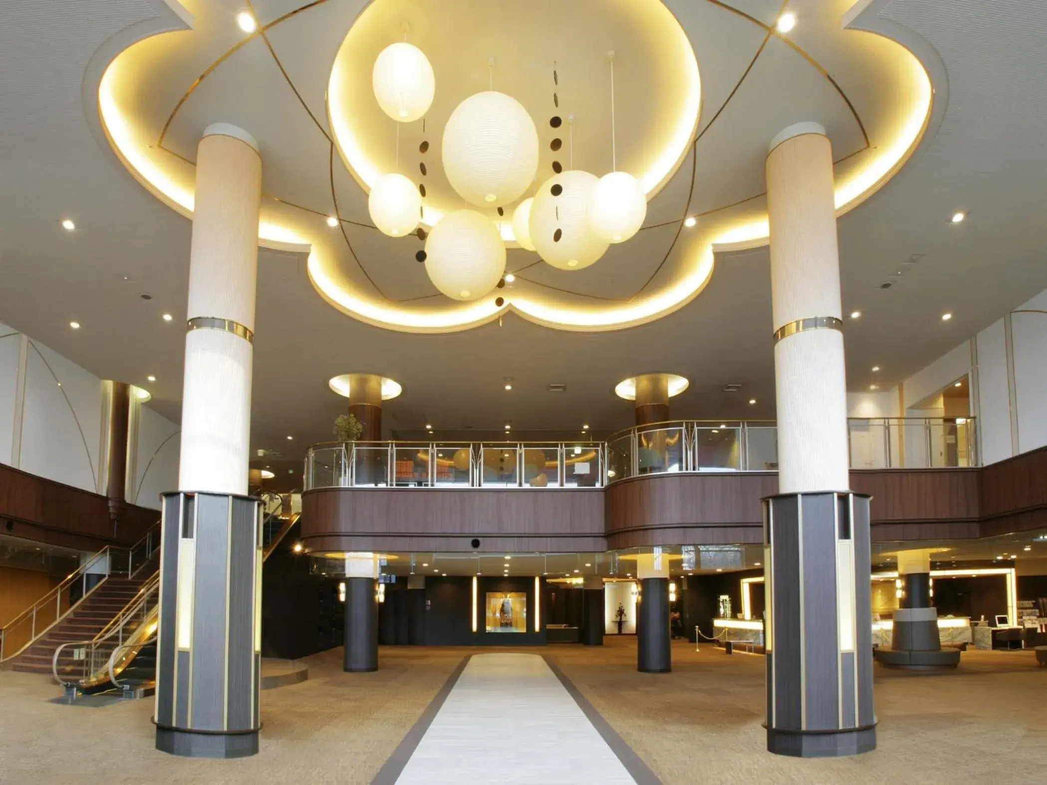 Lobby or reception, Restaurant/Places to Eat in Royal Hotel NAGANO