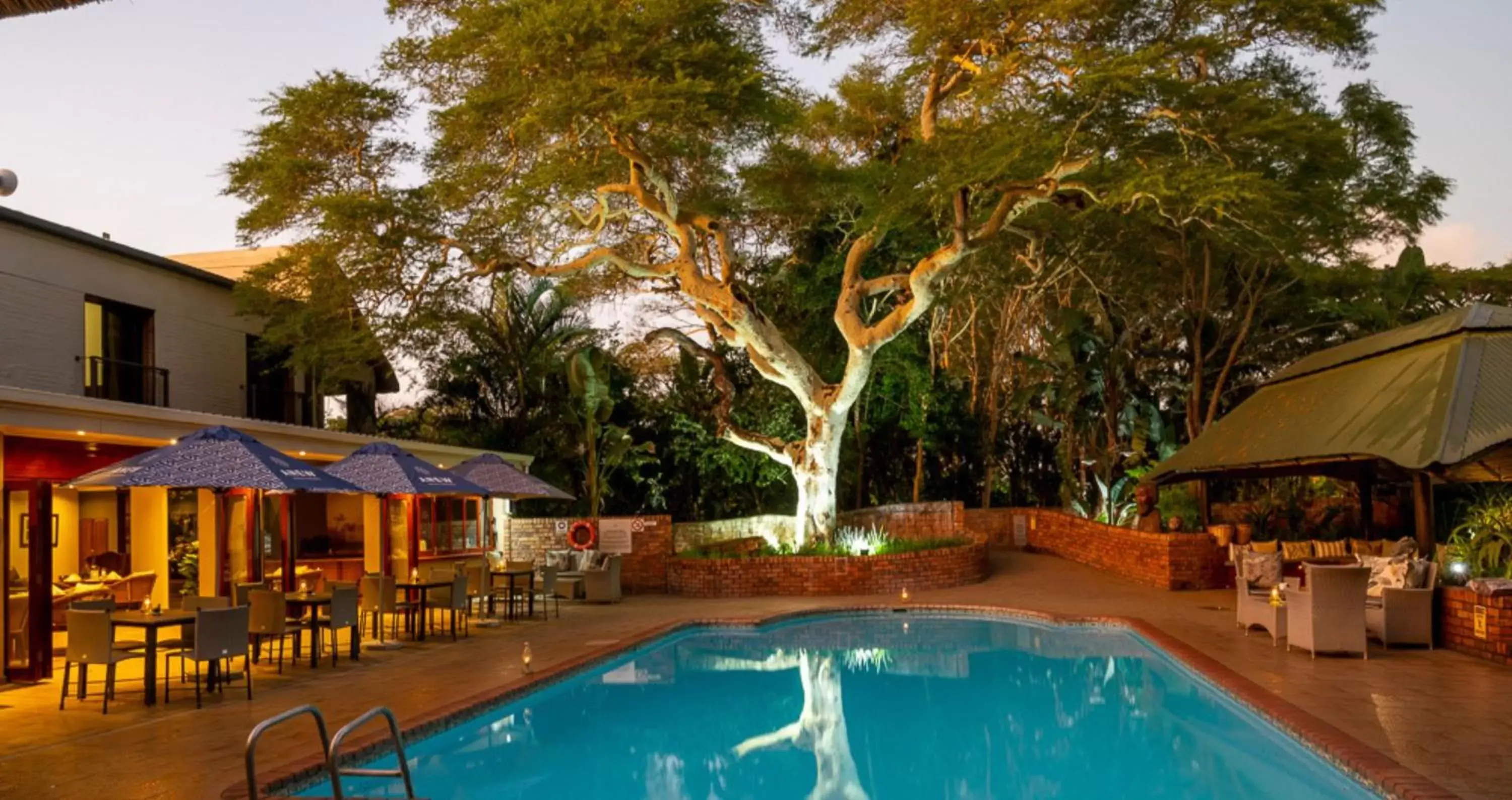 Swimming pool in ANEW Hotel Hluhluwe Swimming pool in ANEW Hotel Hluhluwe