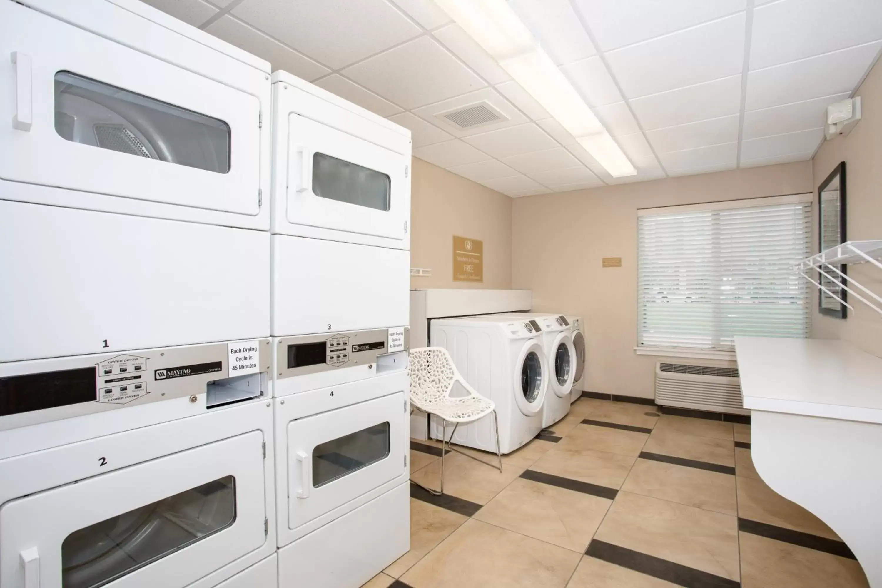 Other, Kitchen/Kitchenette in Candlewood Suites Manhattan, an IHG Hotel