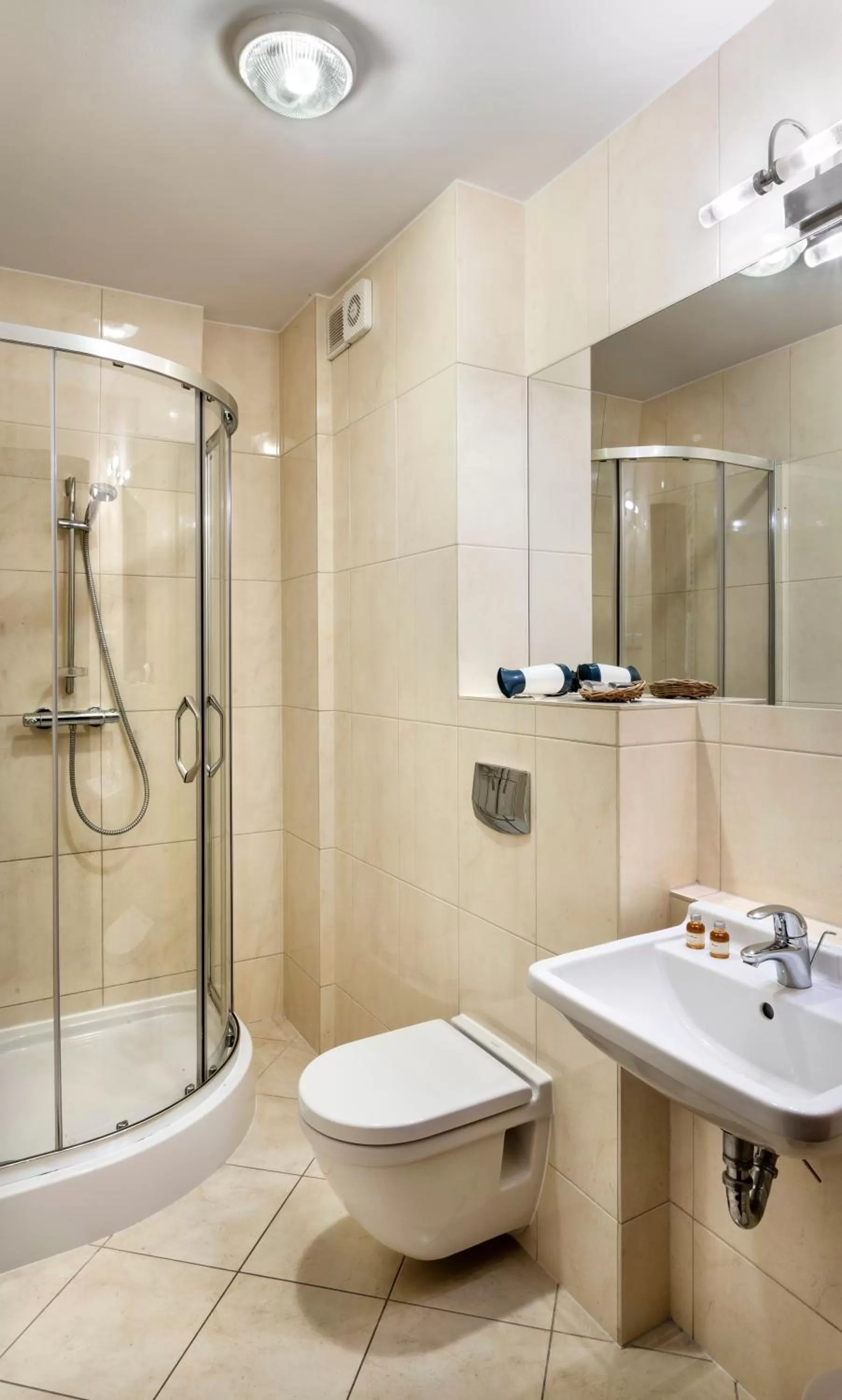 Shower in Willa Marea