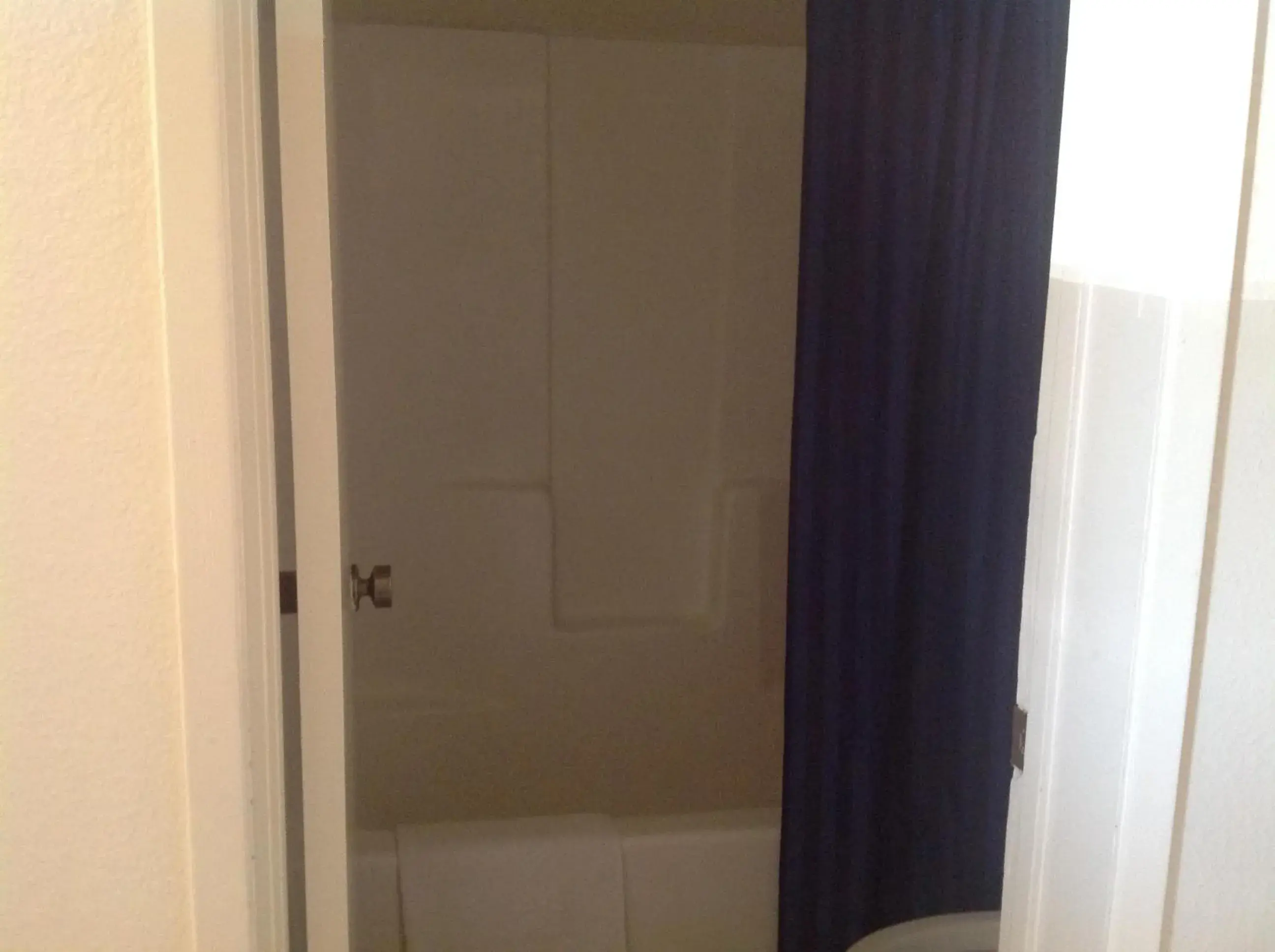 Shower, Bathroom in Eunice Plaza Motel