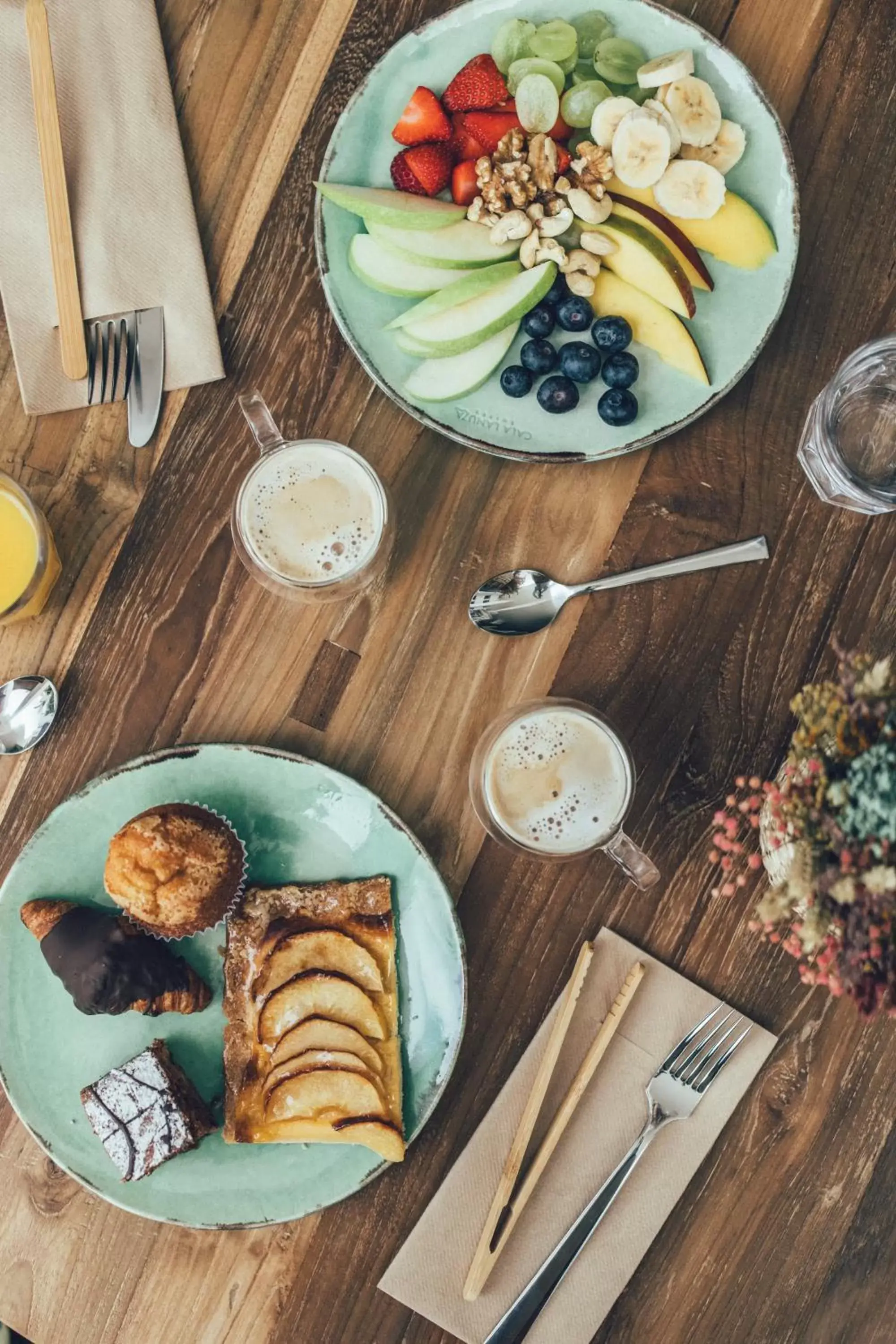 Continental breakfast, Food in Cala Lanuza Suites