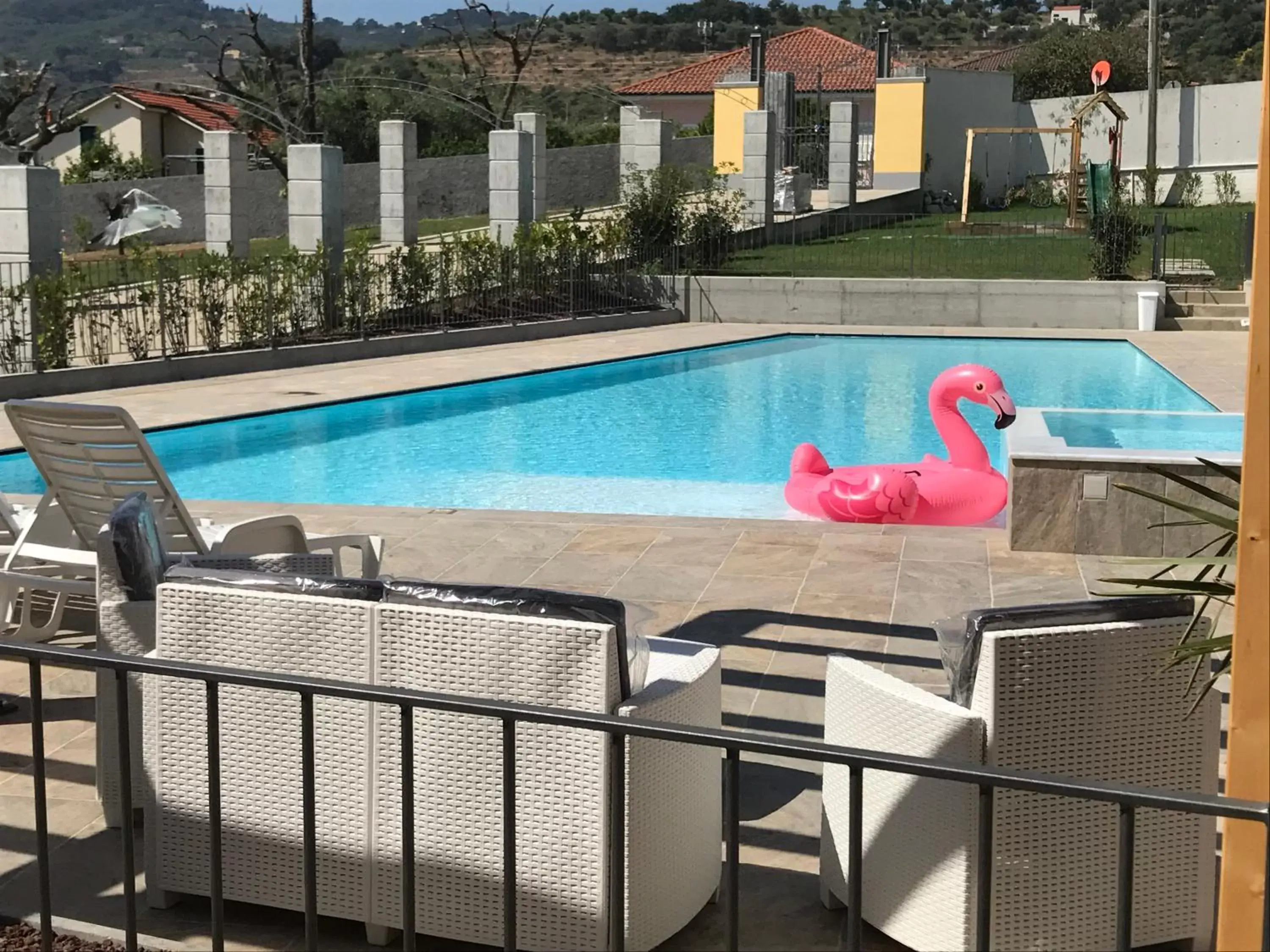 Swimming Pool in Villa Canepa