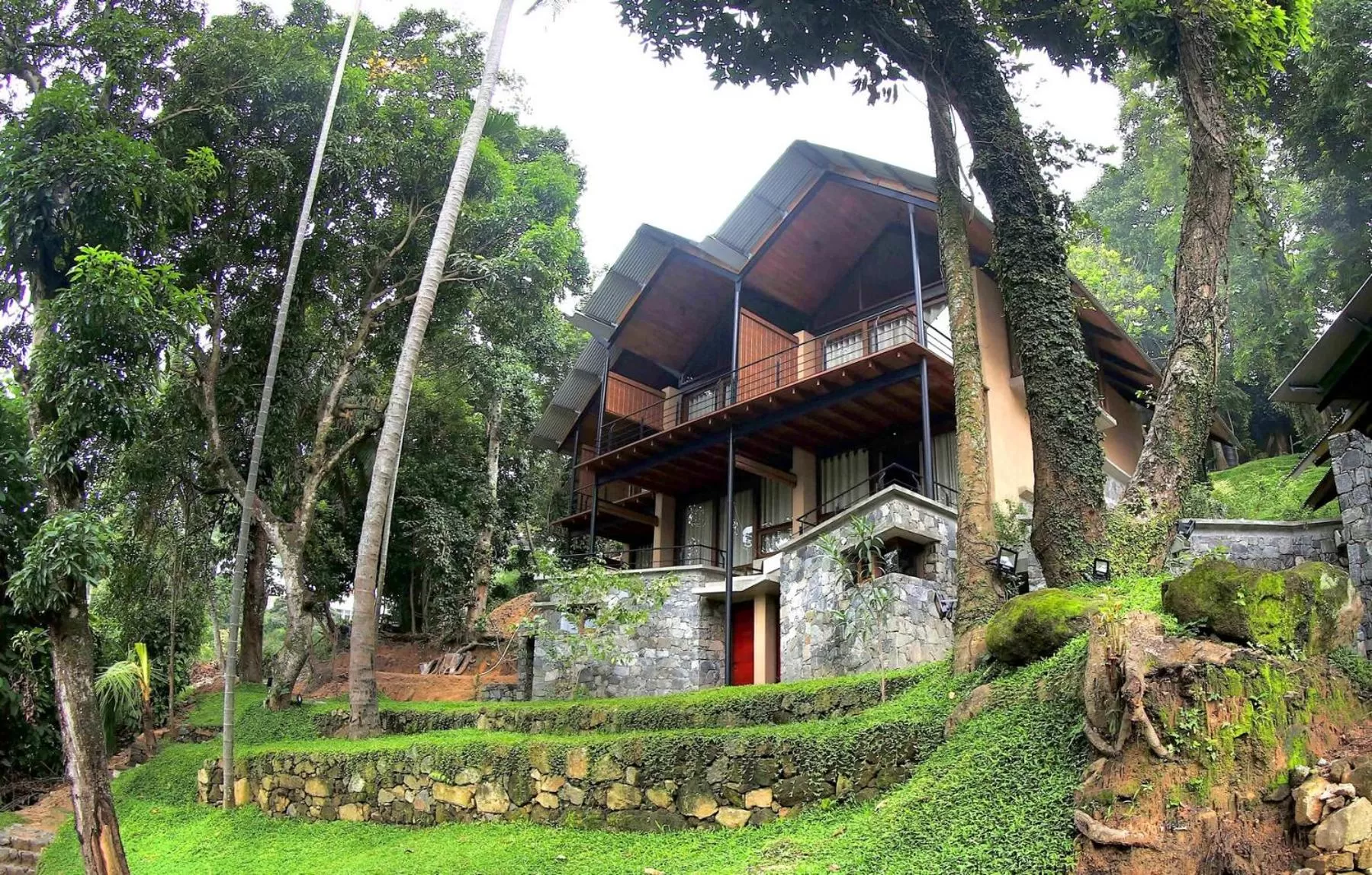 Property Building in swp eco lodge