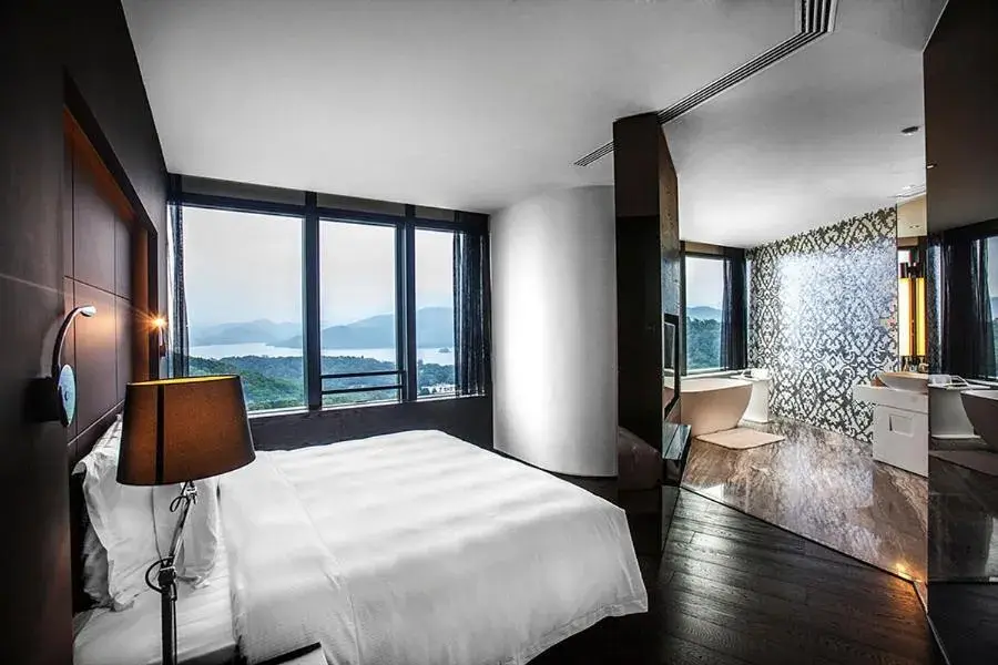 Photo of the whole room, Mountain View in Shenzhen O Hotel