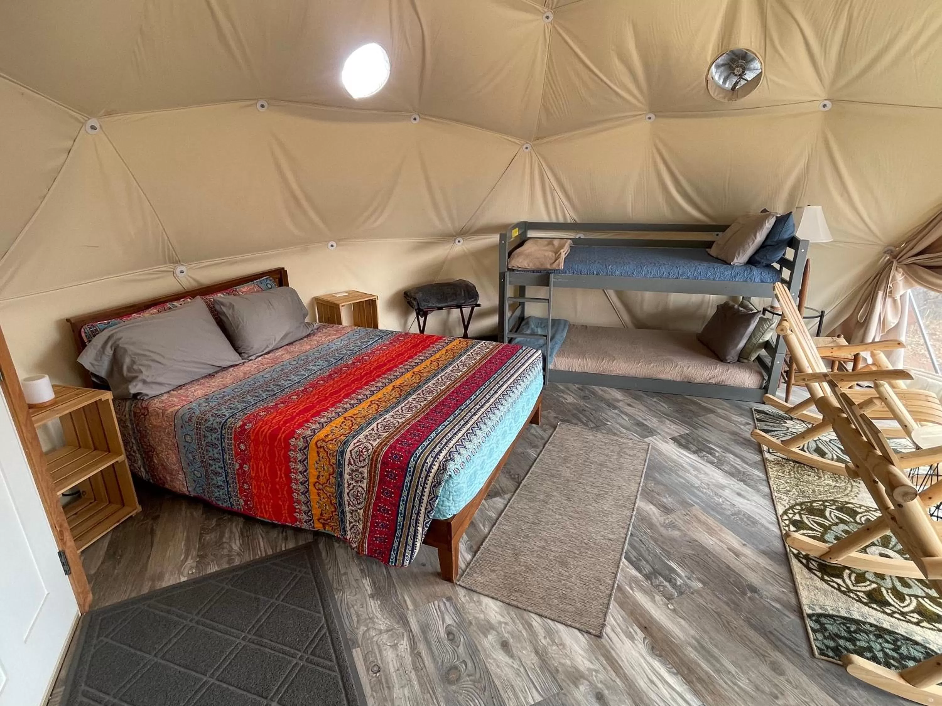 Bed in Blue Mountain Domes - The WOW Experience