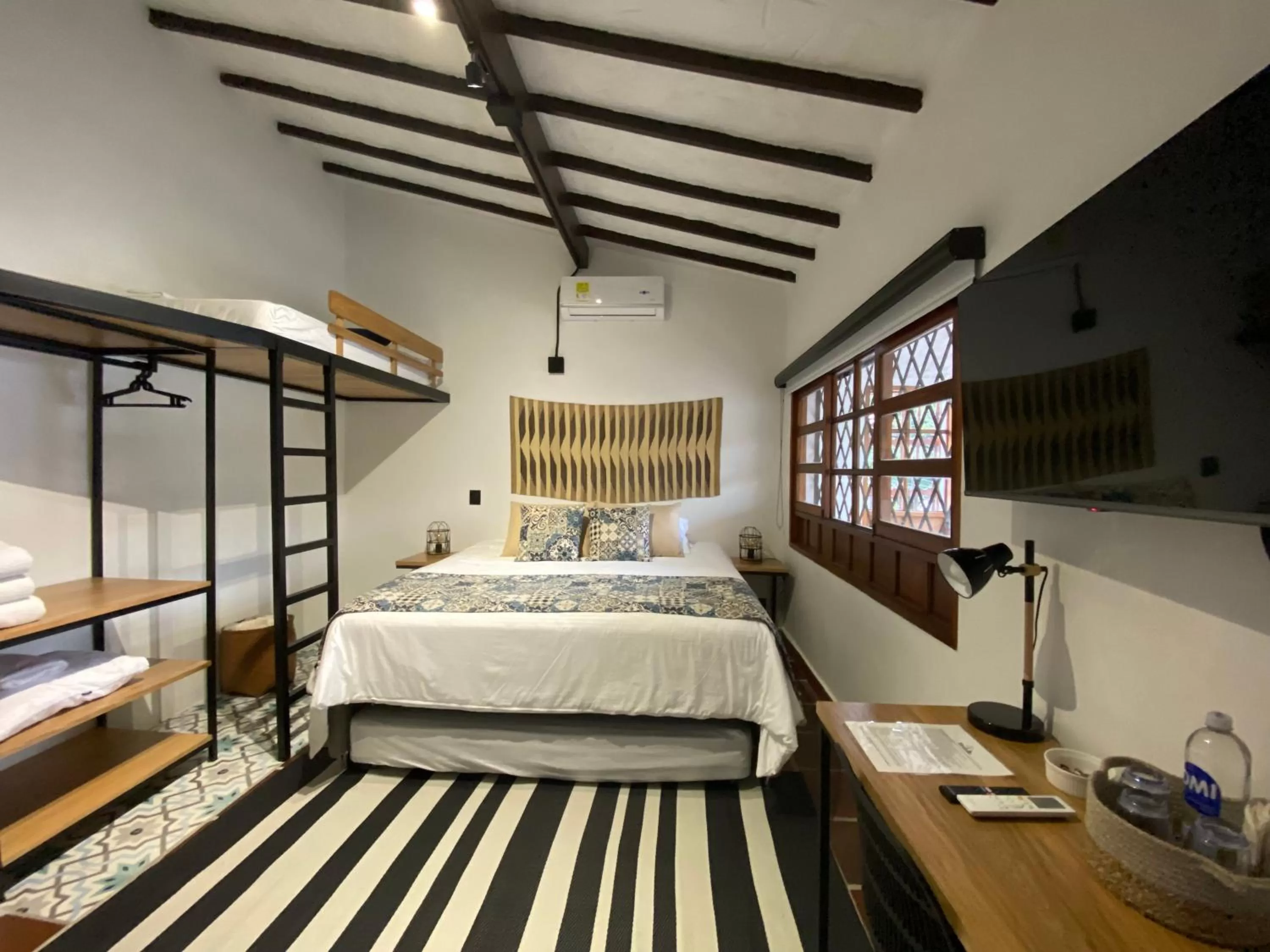 hair dresser, Bed in Casa Medallo