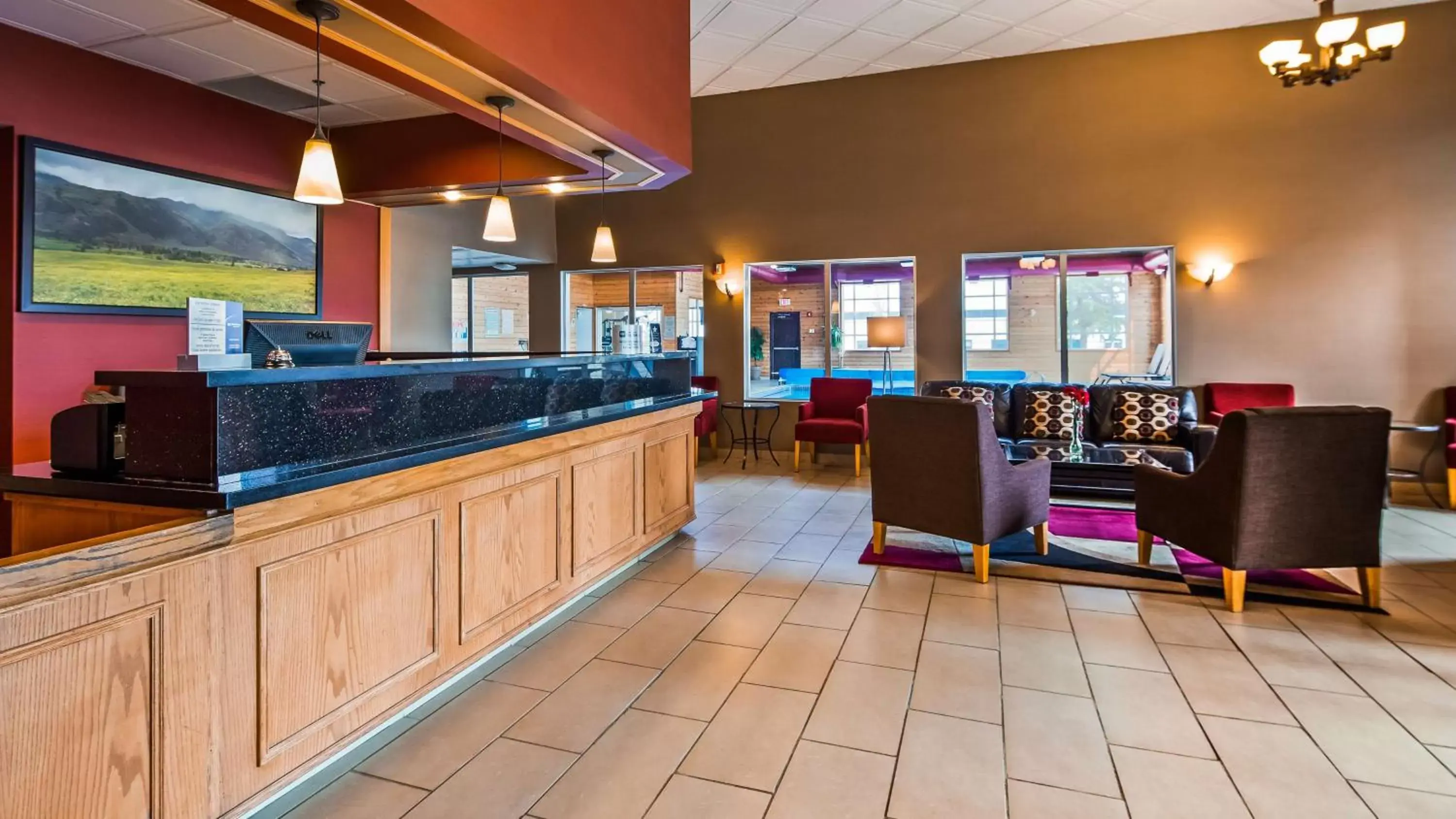Lobby or reception, Kitchen/Kitchenette in Best Western of Olds