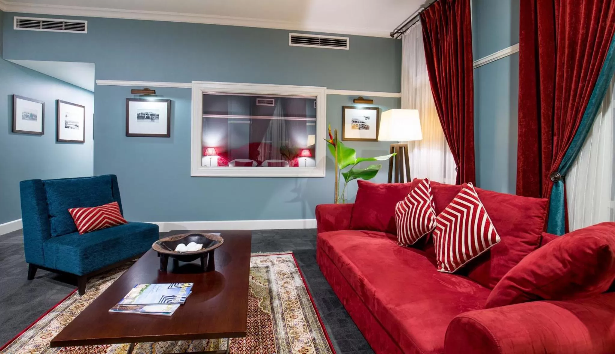 Photo of the whole room in Grand Pacific Hotel