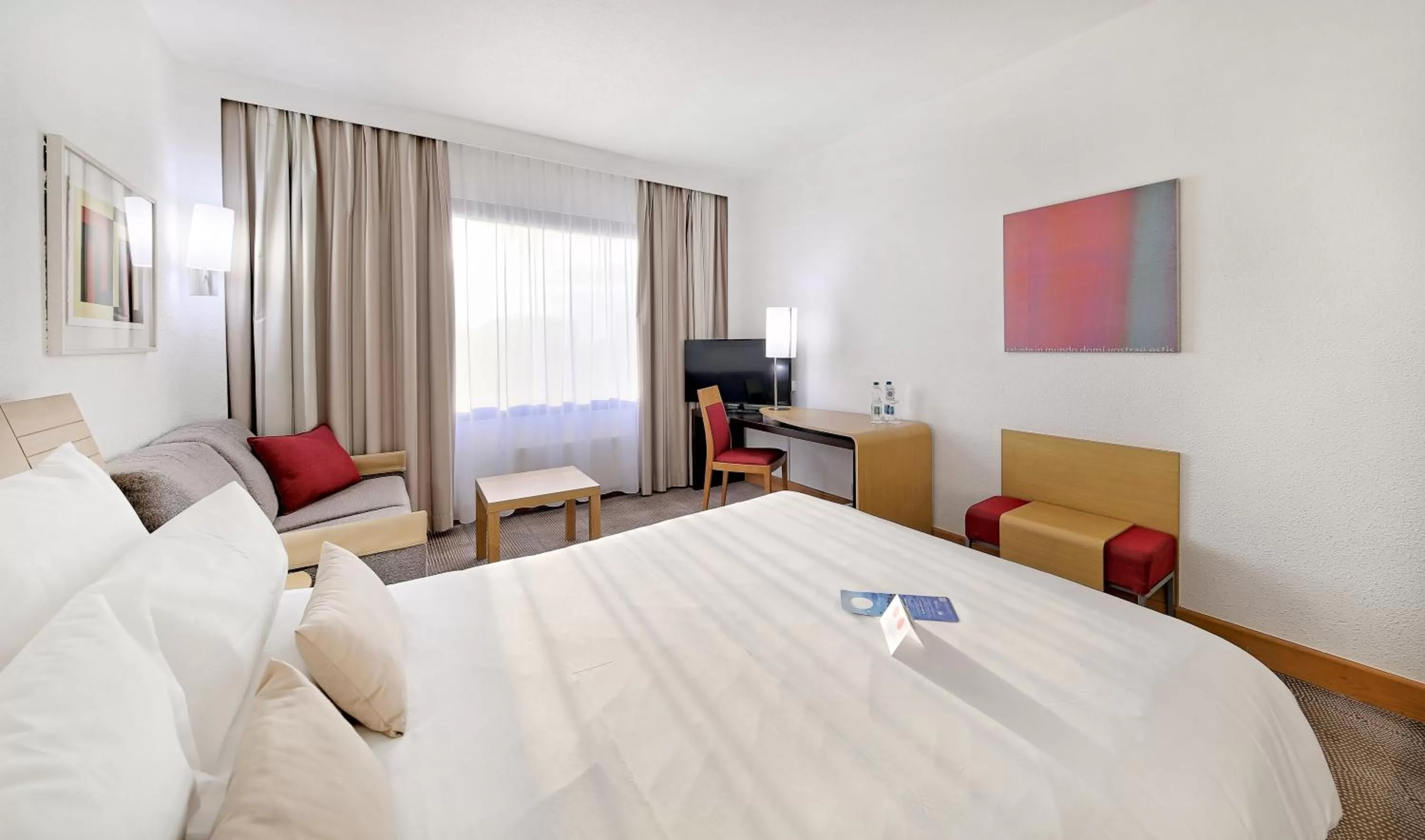 TV and multimedia, Bed in Novotel Katowice Centrum