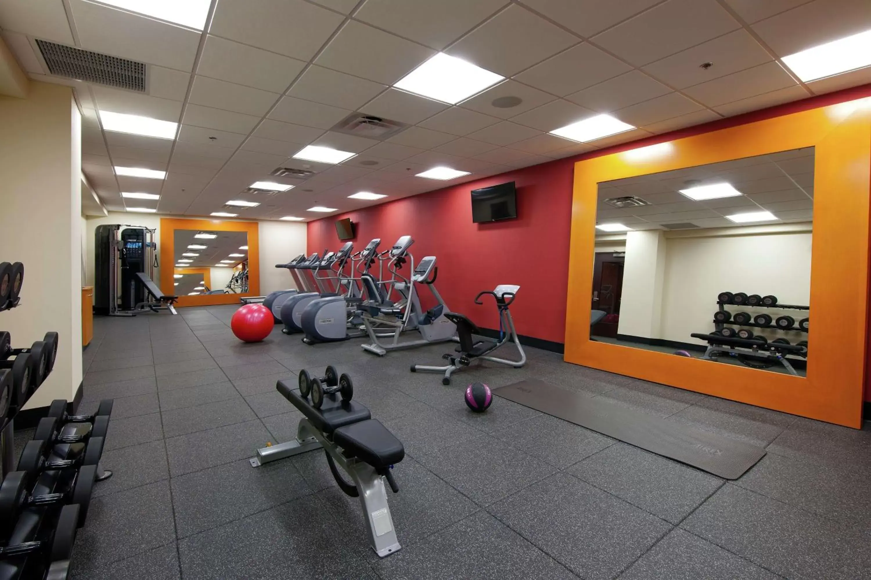 Fitness centre/facilities, Fitness Center/Facilities in Hilton Garden Inn Pittsburgh Downtown