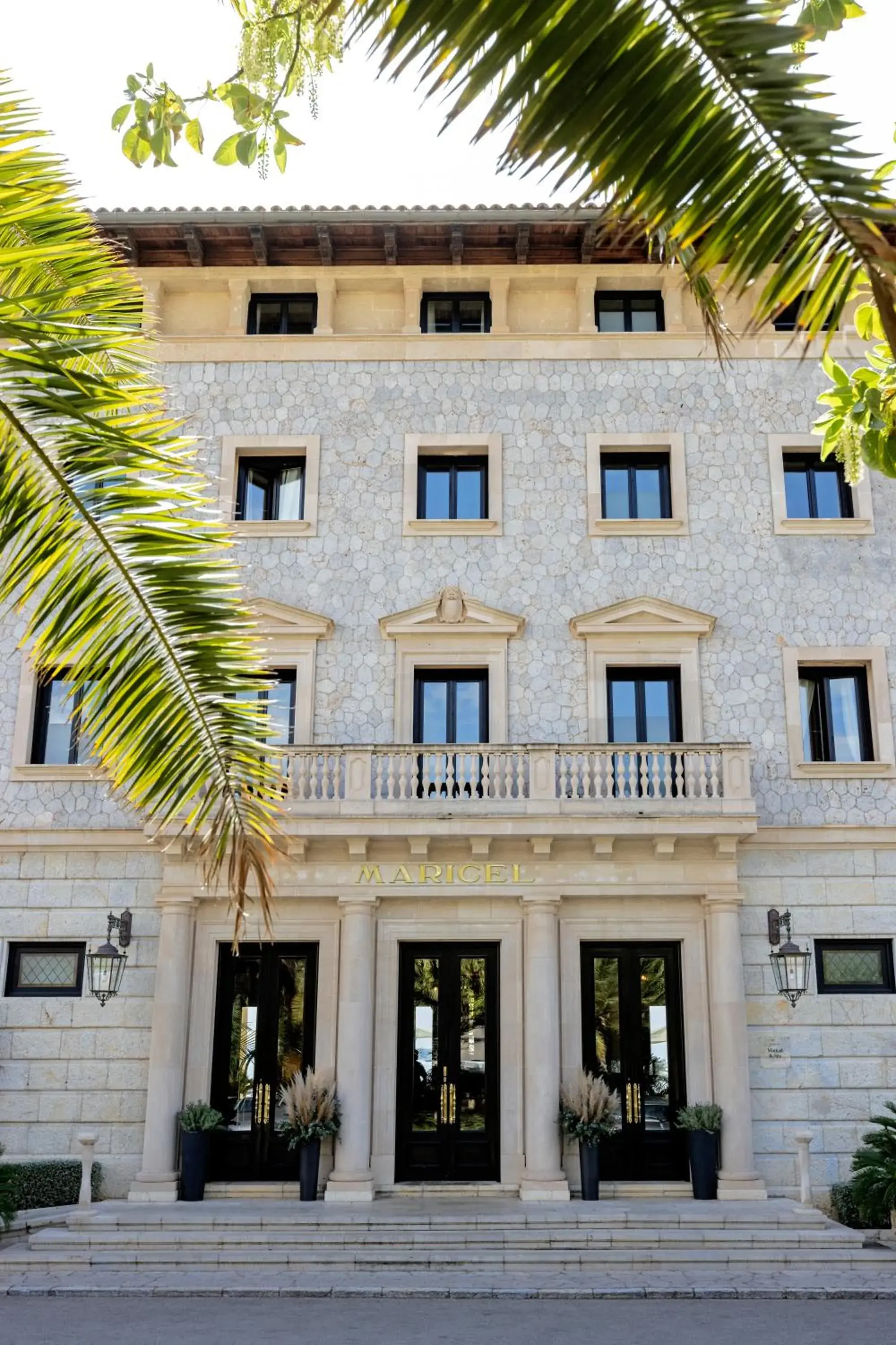 Facade/entrance, Property Building in Hotel Hospes Maricel y Spa