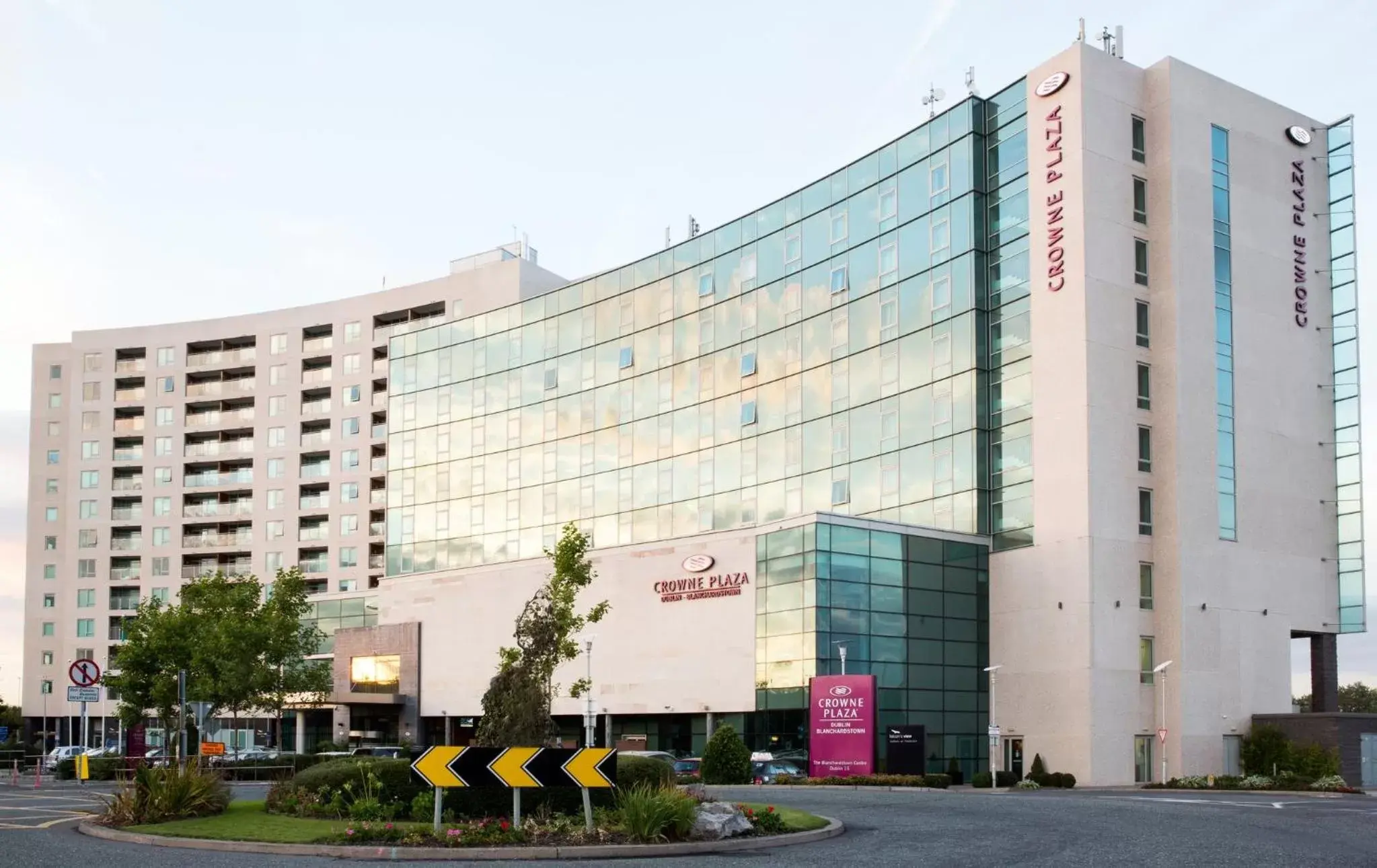 Property Building in Crowne Plaza Dublin Blanchardstown, an IHG Hotel