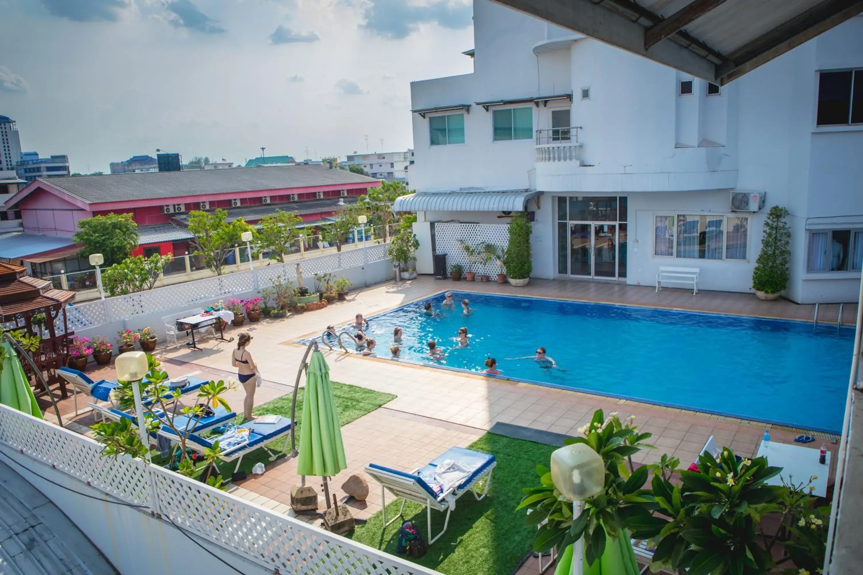 Swimming Pool in Thongtarin Hotel (SHA Plus)