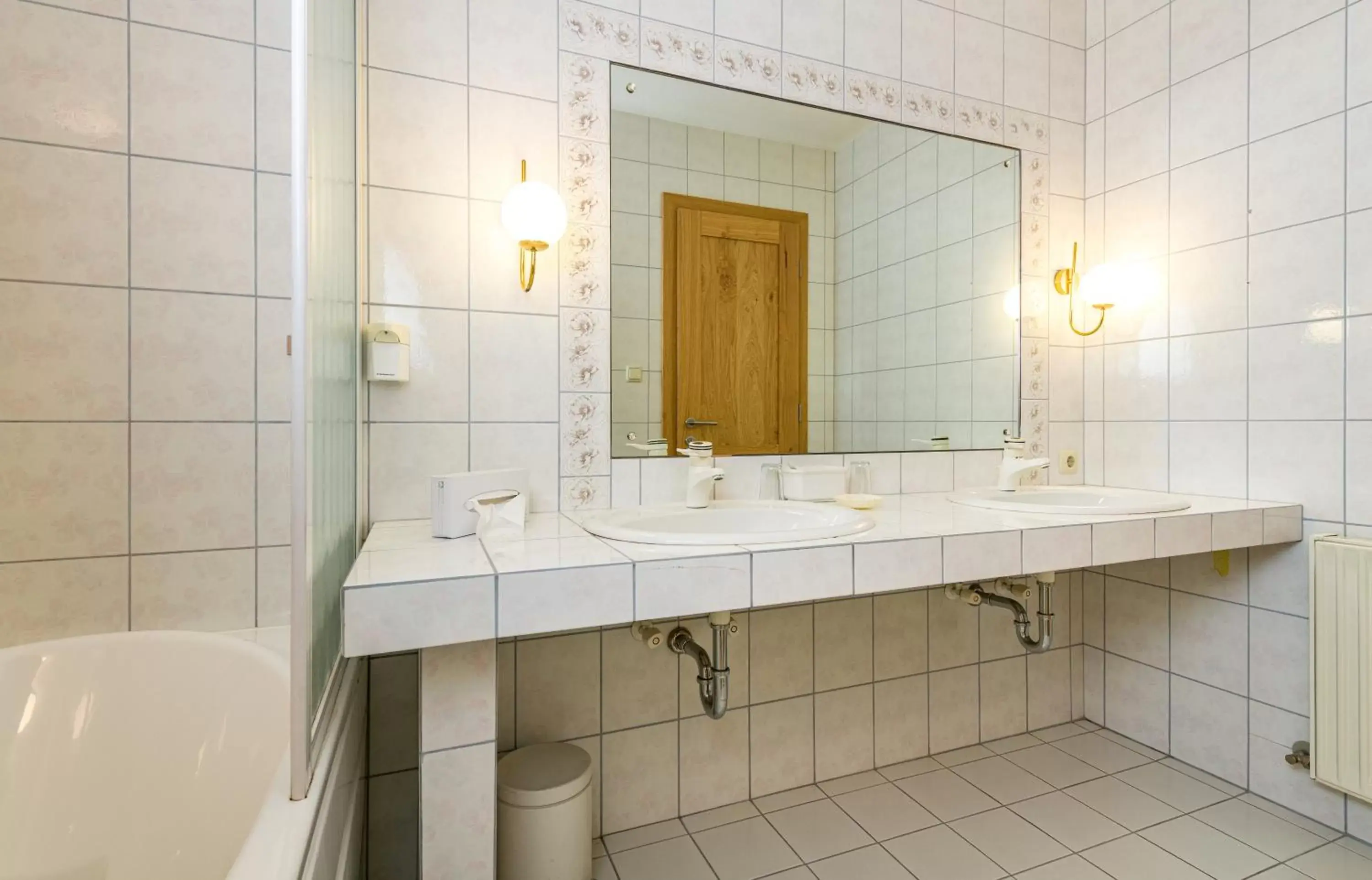 Bathroom in Wellness & Sporthotel Alpenhof