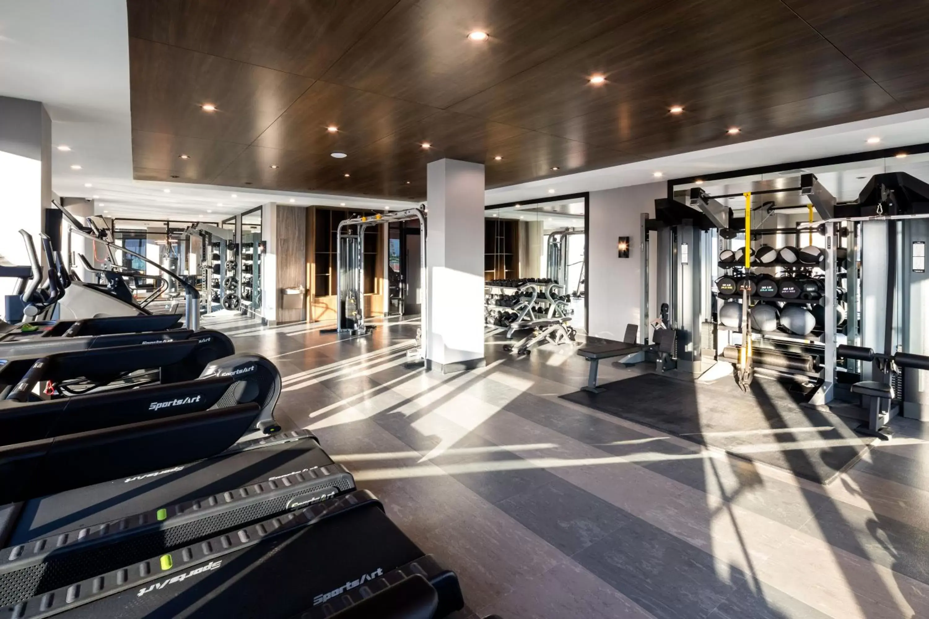 Fitness centre/facilities, Fitness Center/Facilities in Global Luxury Suites at The Arches