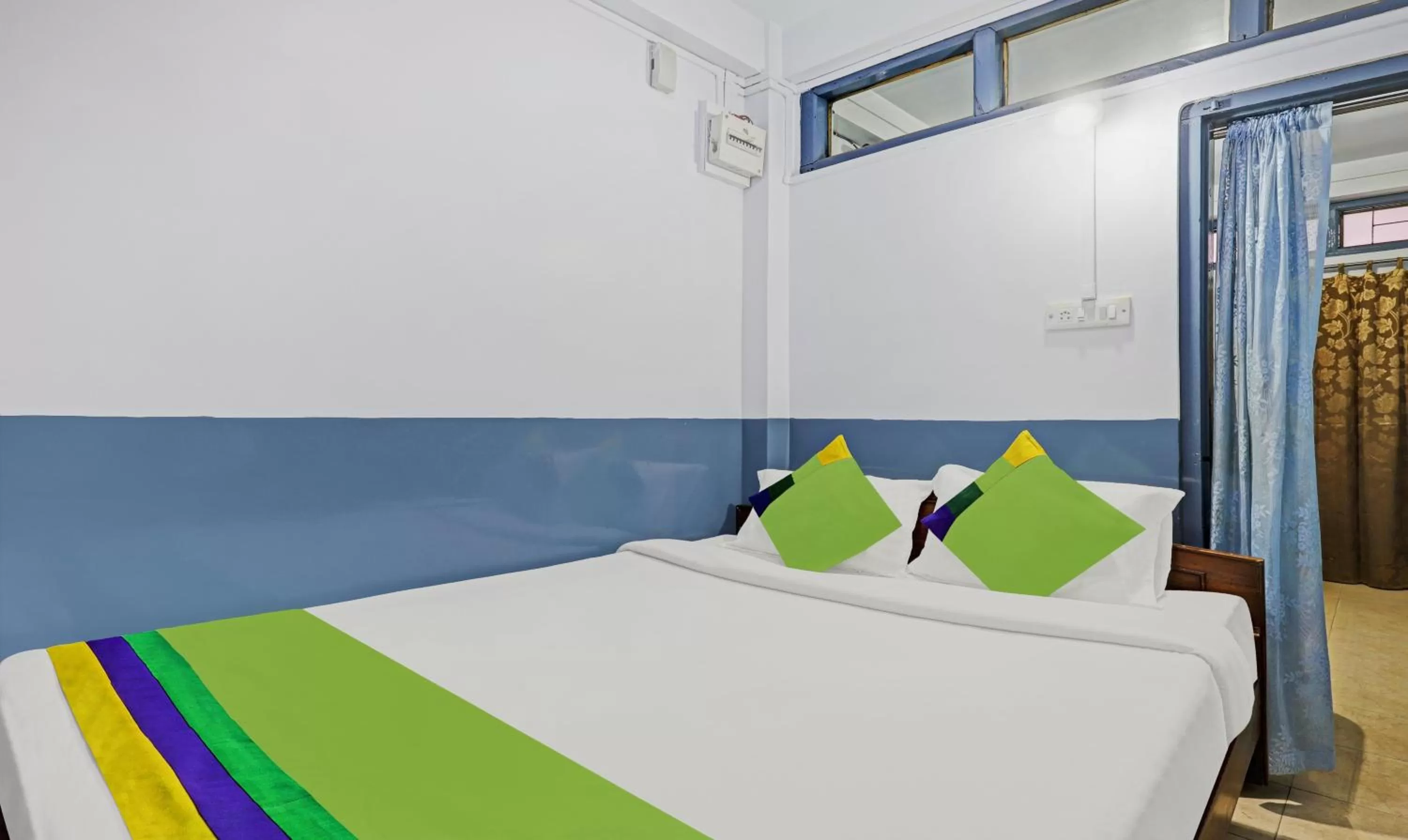 Bed in Itsy Hotels Shillong Tower Guesthouse