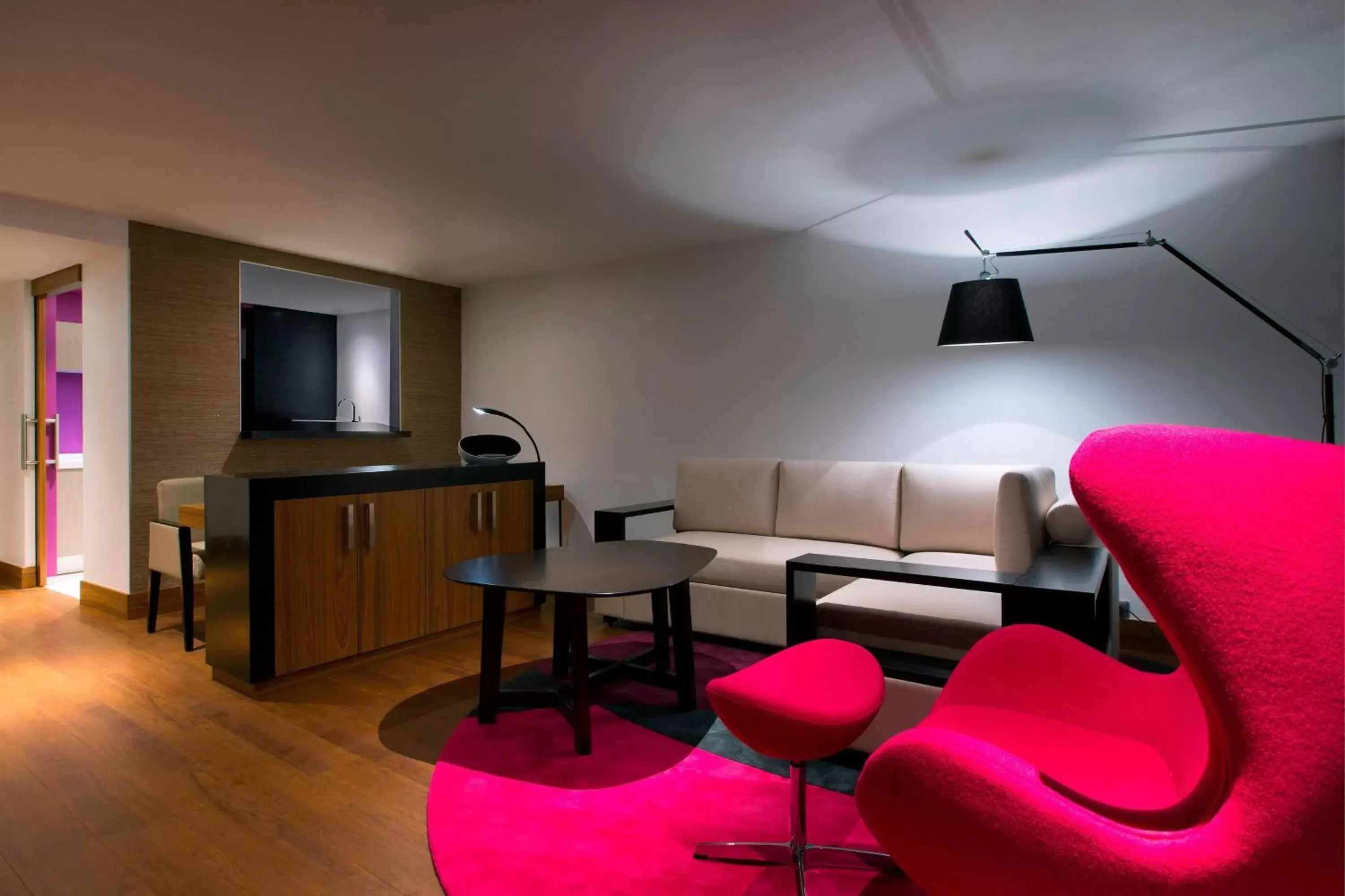 Living room, Seating Area in Le Méridien Nouméa Resort & Spa