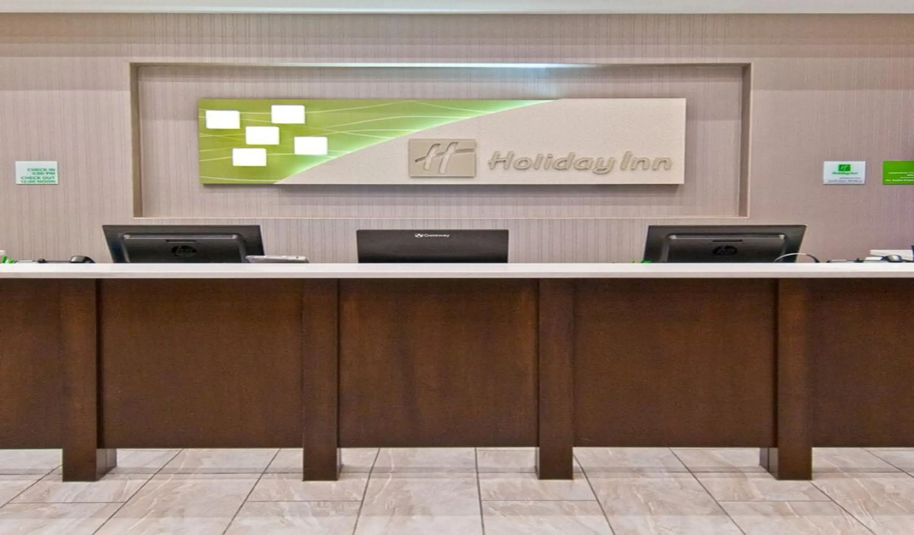 Property building, Lobby/Reception in Holiday Inn Austin Airport, an IHG Hotel