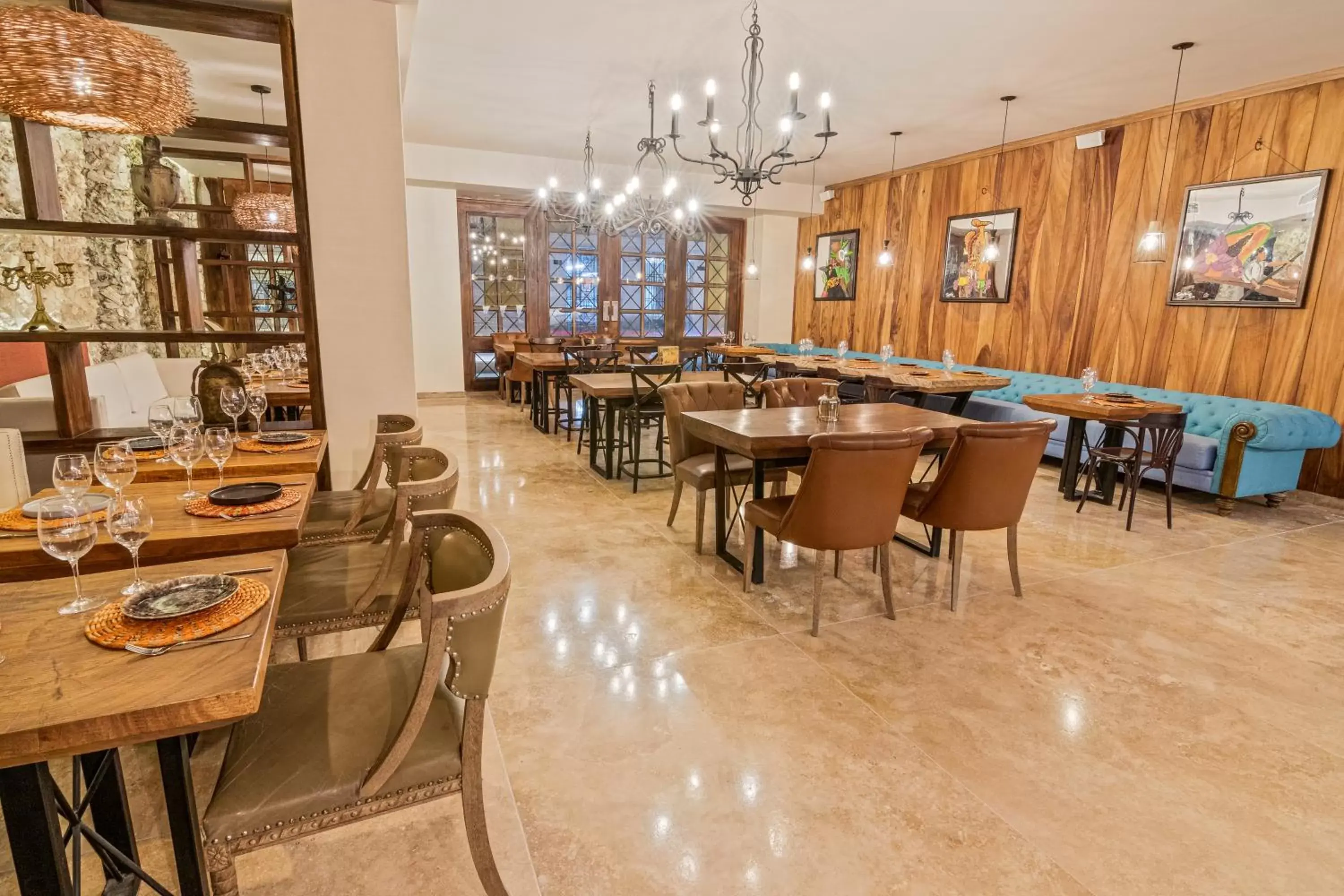 Restaurant/places to eat in GHL Arsenal Hotel Restaurant/places to eat in GHL Arsenal Hotel