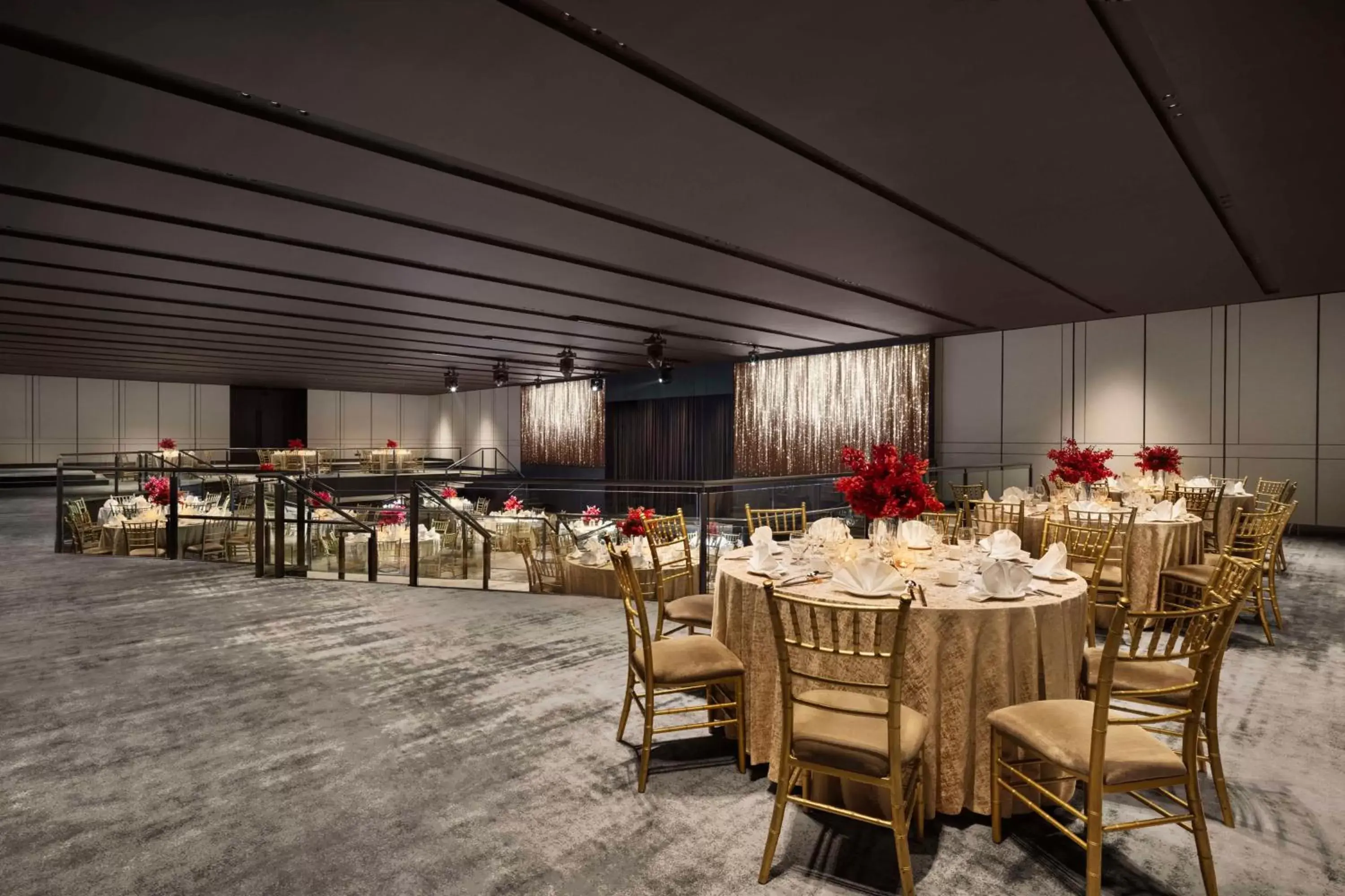 Meeting/conference room, Restaurant/Places to Eat in Hilton Singapore Orchard