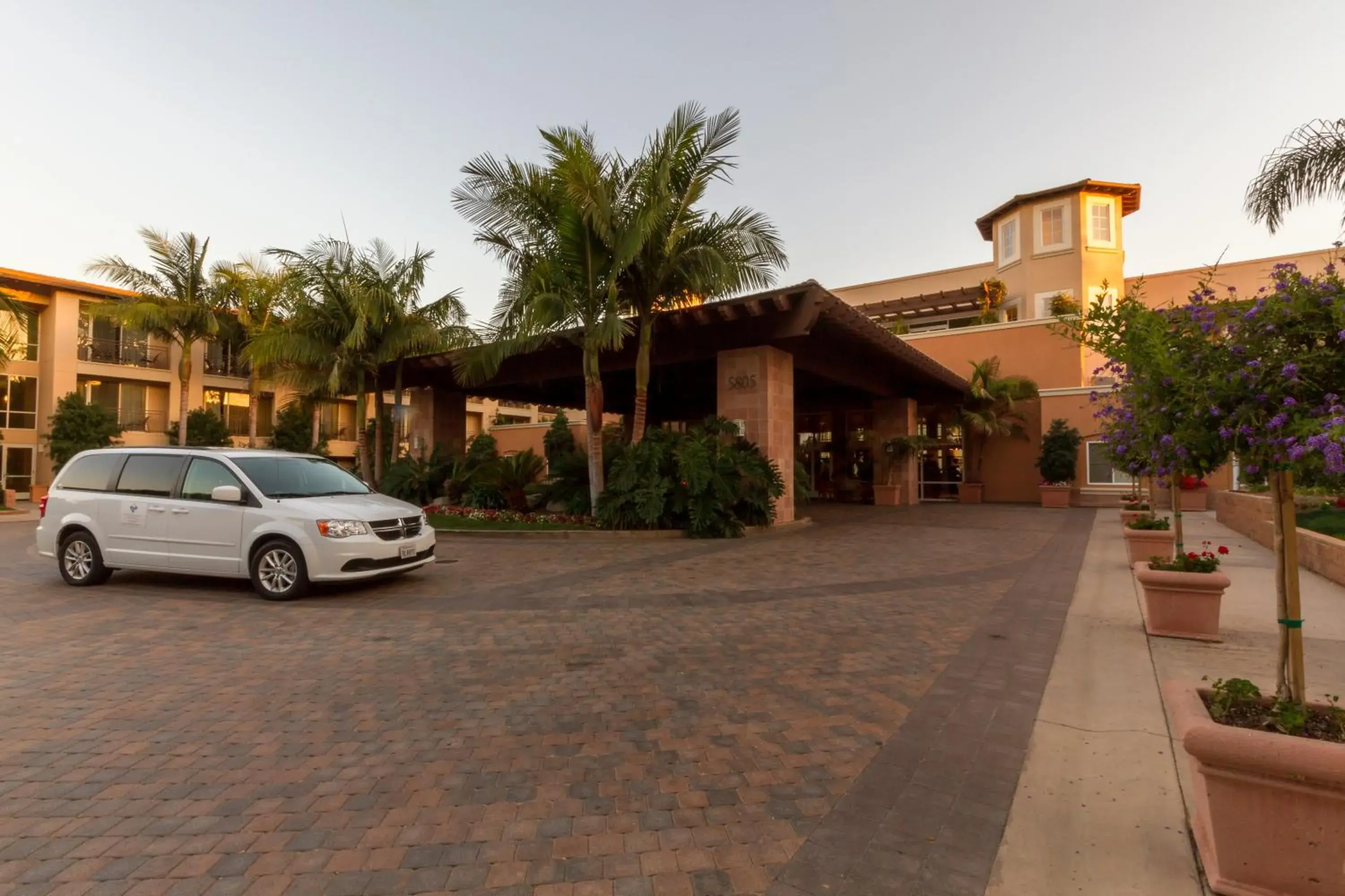 Facade/entrance, Property Building in Grand Pacific Palisades Resort